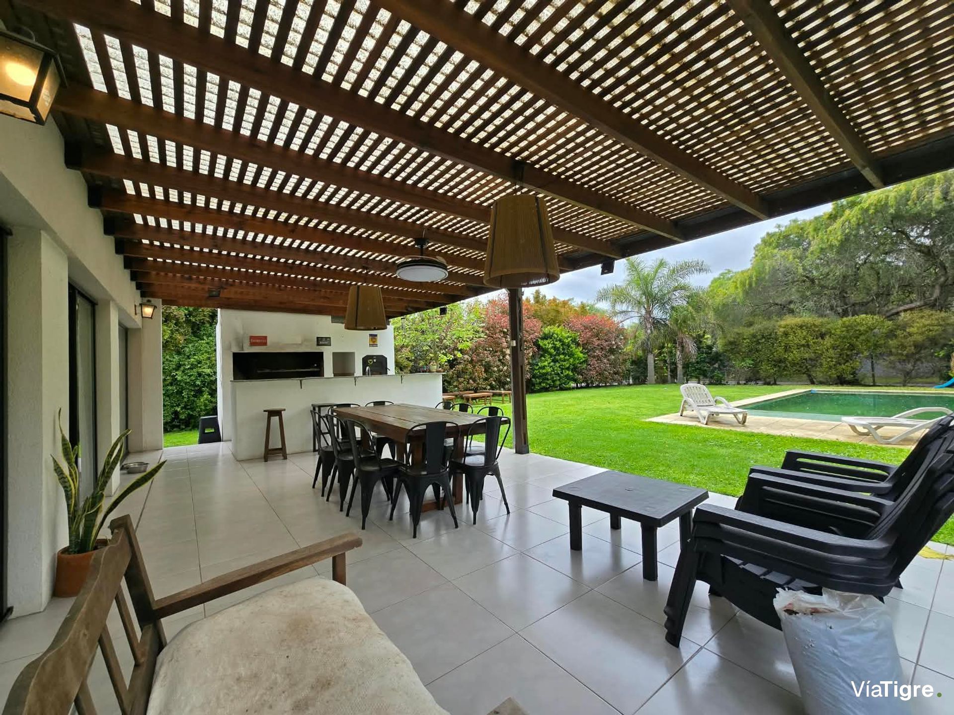 Venta De Casa En Barrio Santa Teresa-Lote Interno