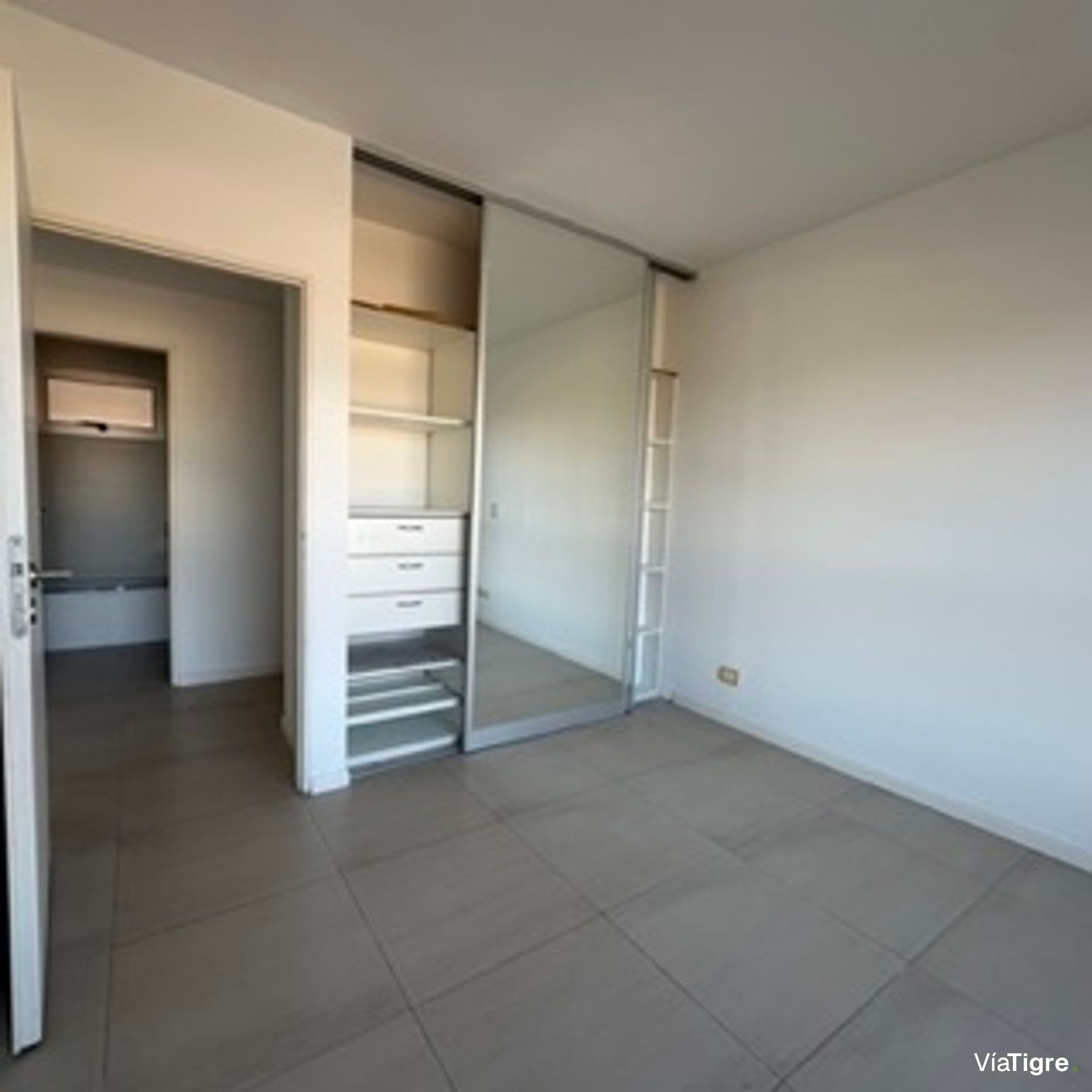 Alquiler Duplex 3 amb. c/BalcónTza Beccar Central.