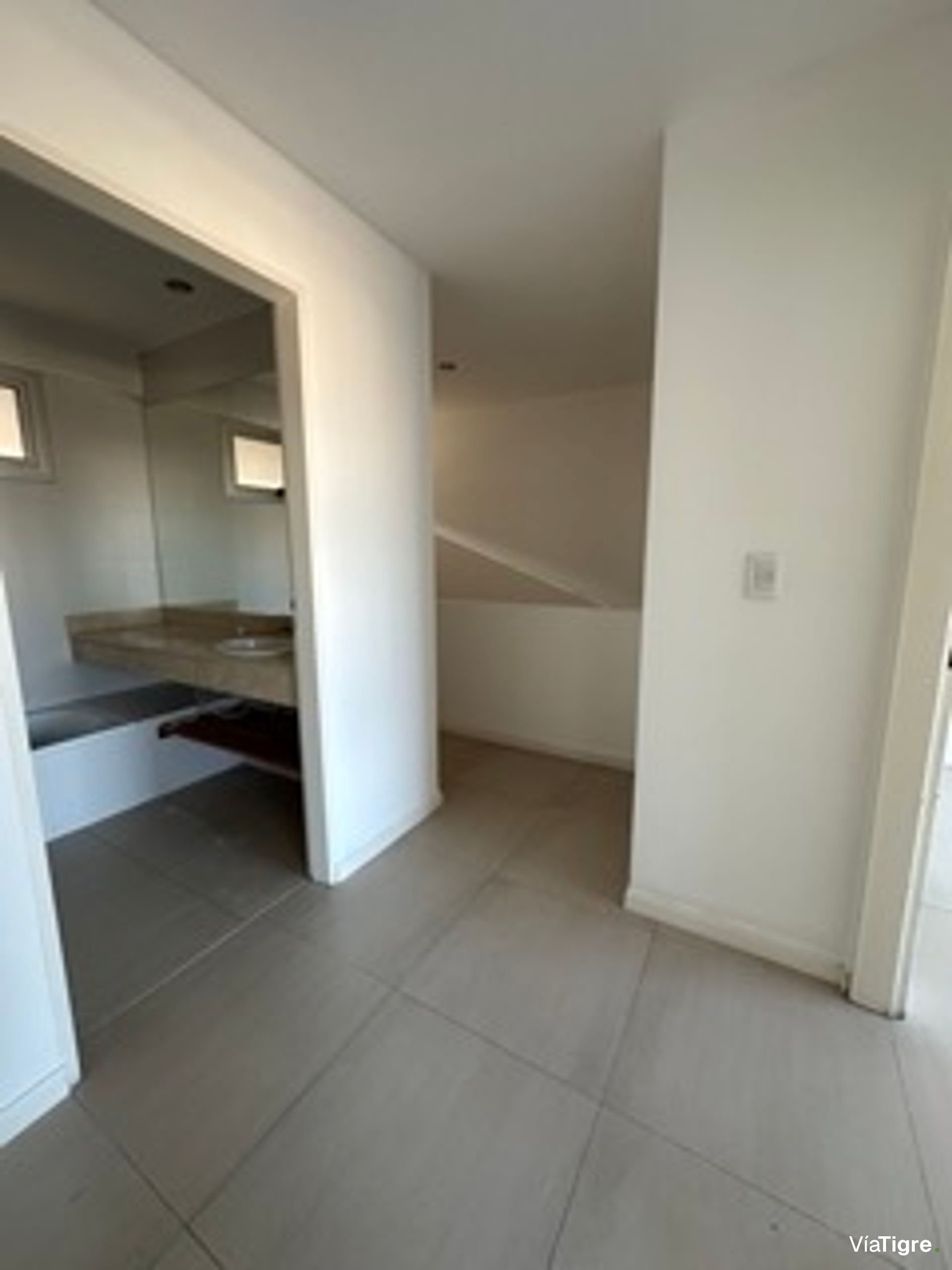 Alquiler Duplex 3 amb. c/BalcónTza Beccar Central.