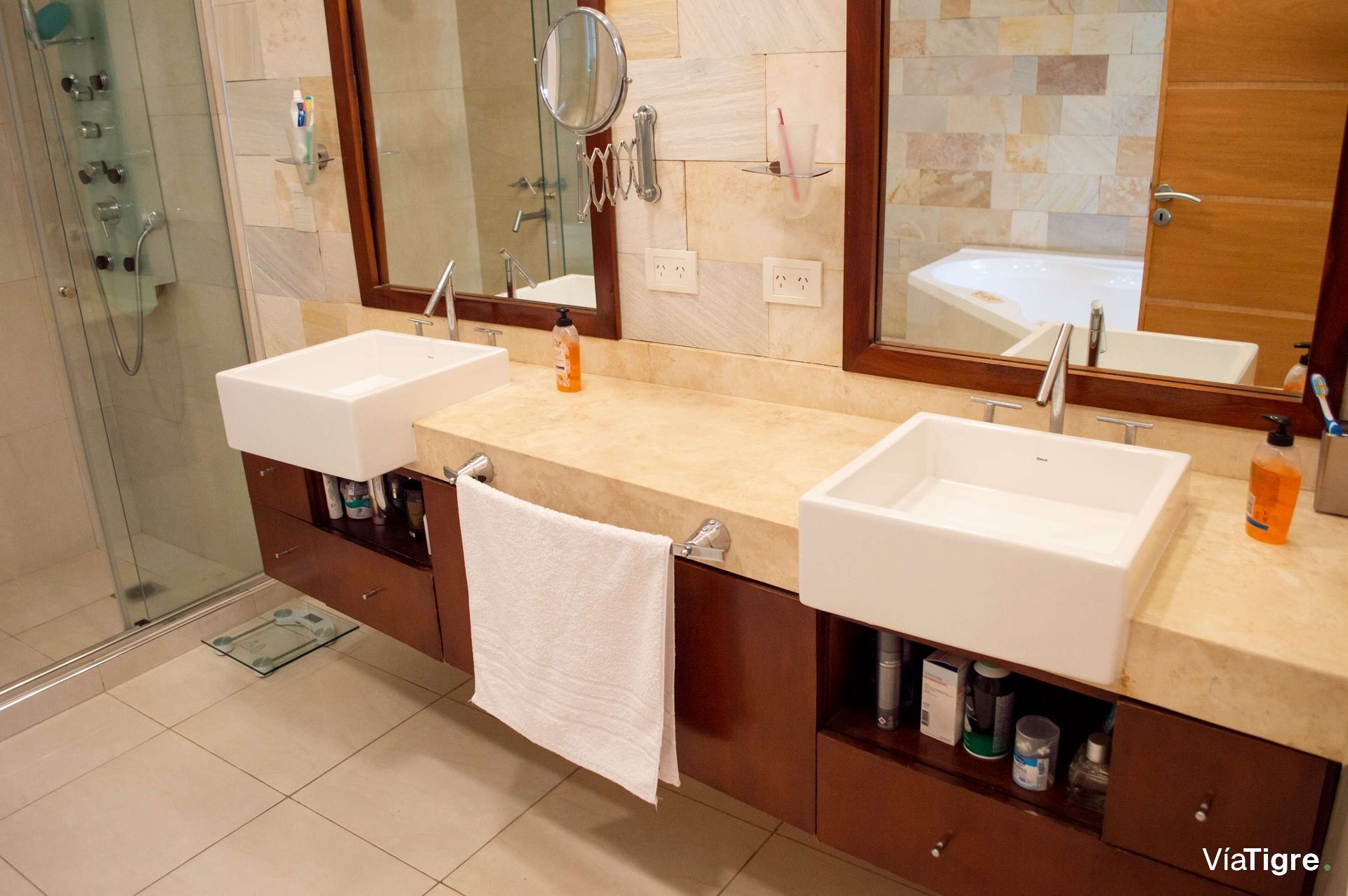 Casa en venta Vicente López con Pileta Quincho