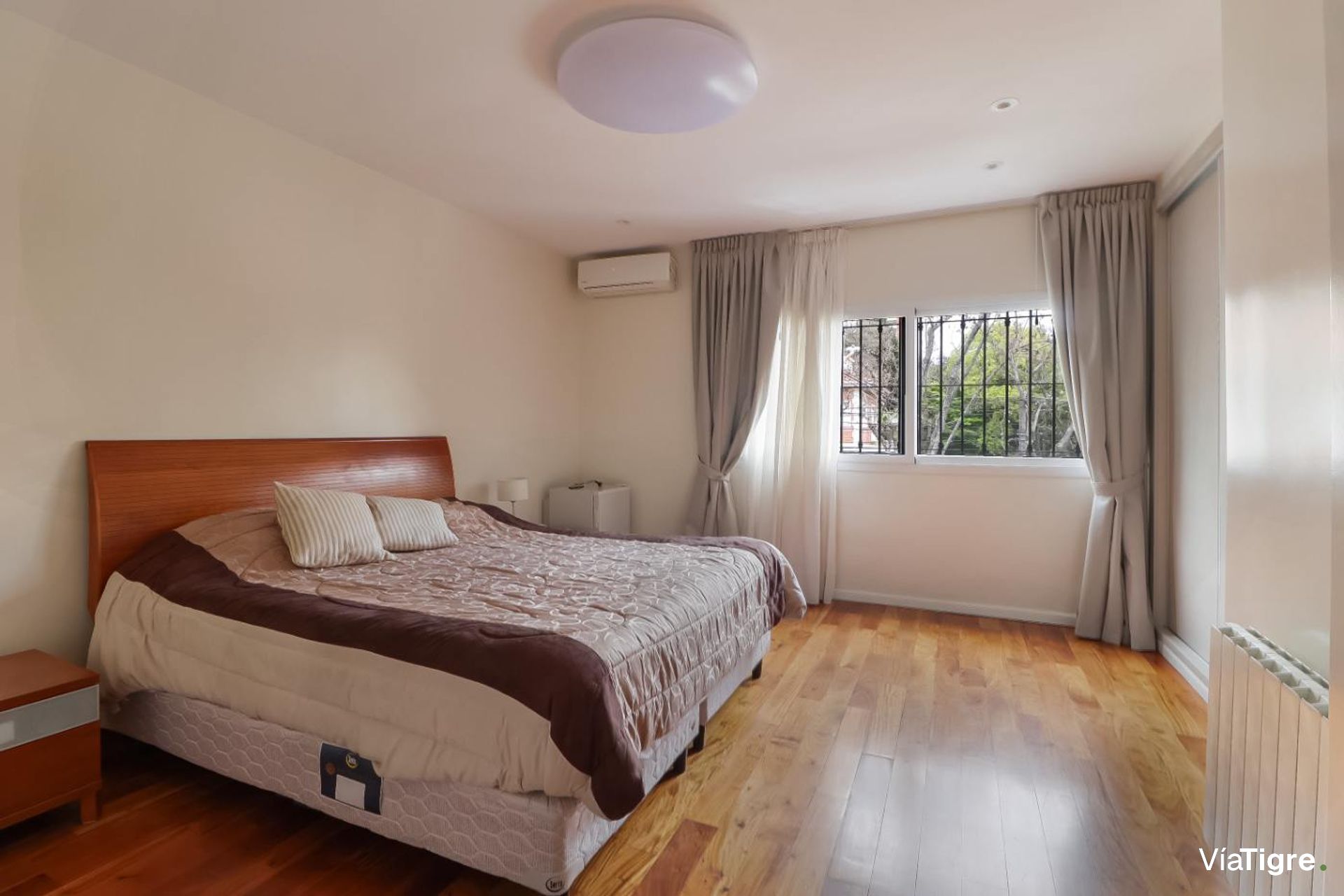 Casa en venta Vicente López con Pileta Quincho