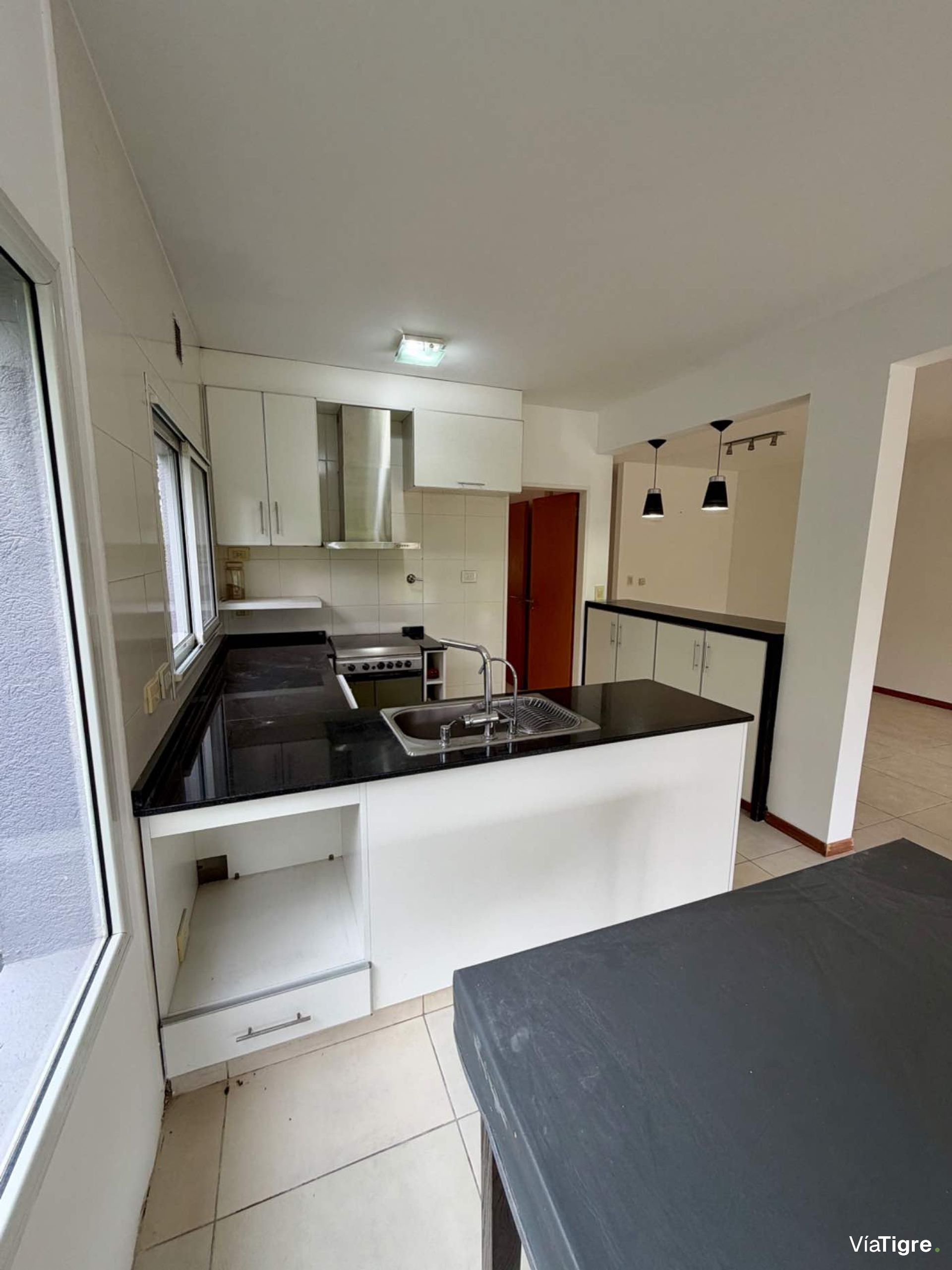Venta casa La Comarca Tigre 5 ambientes Tigre