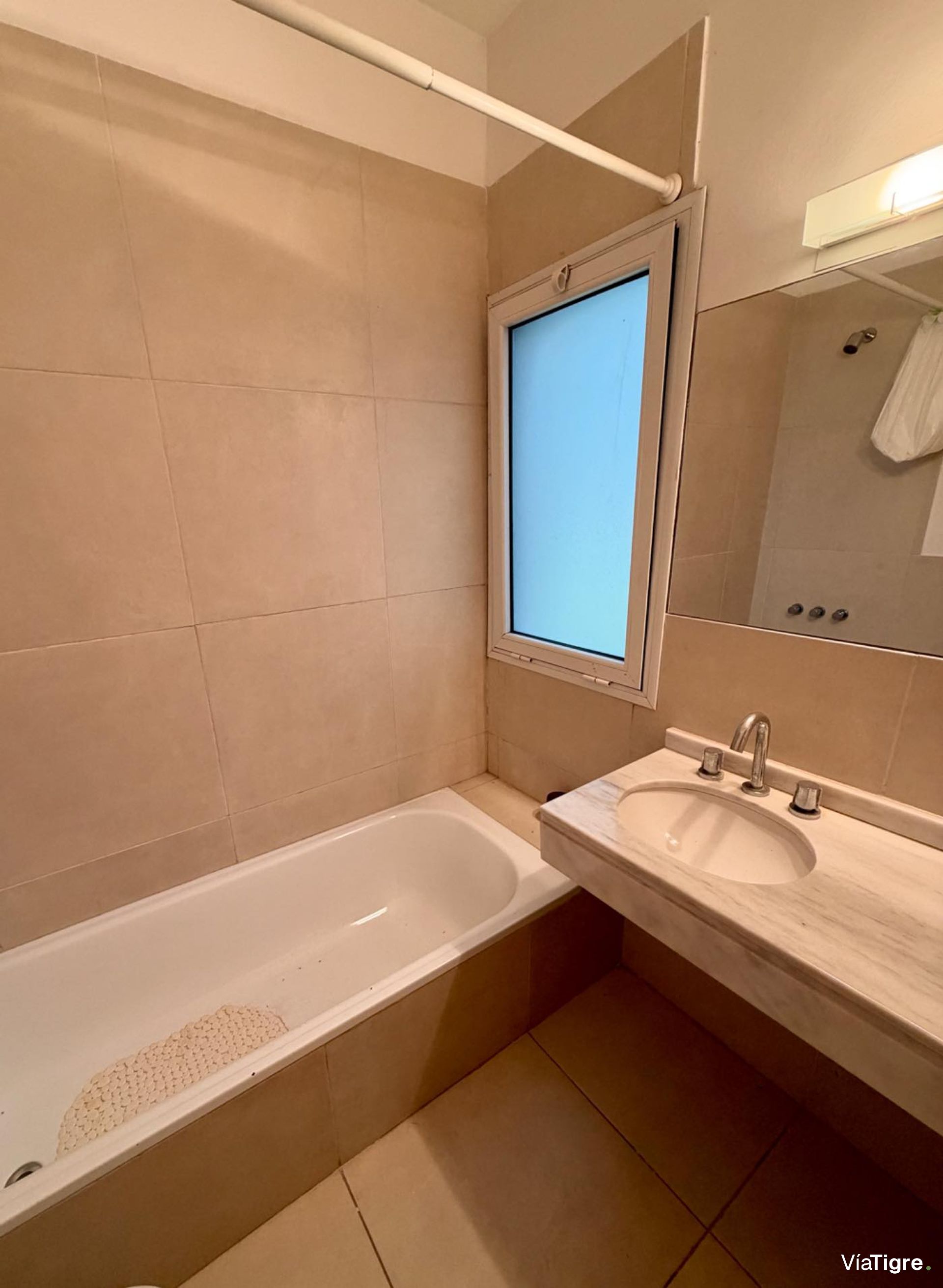 Venta casa La Comarca Tigre 5 ambientes Tigre