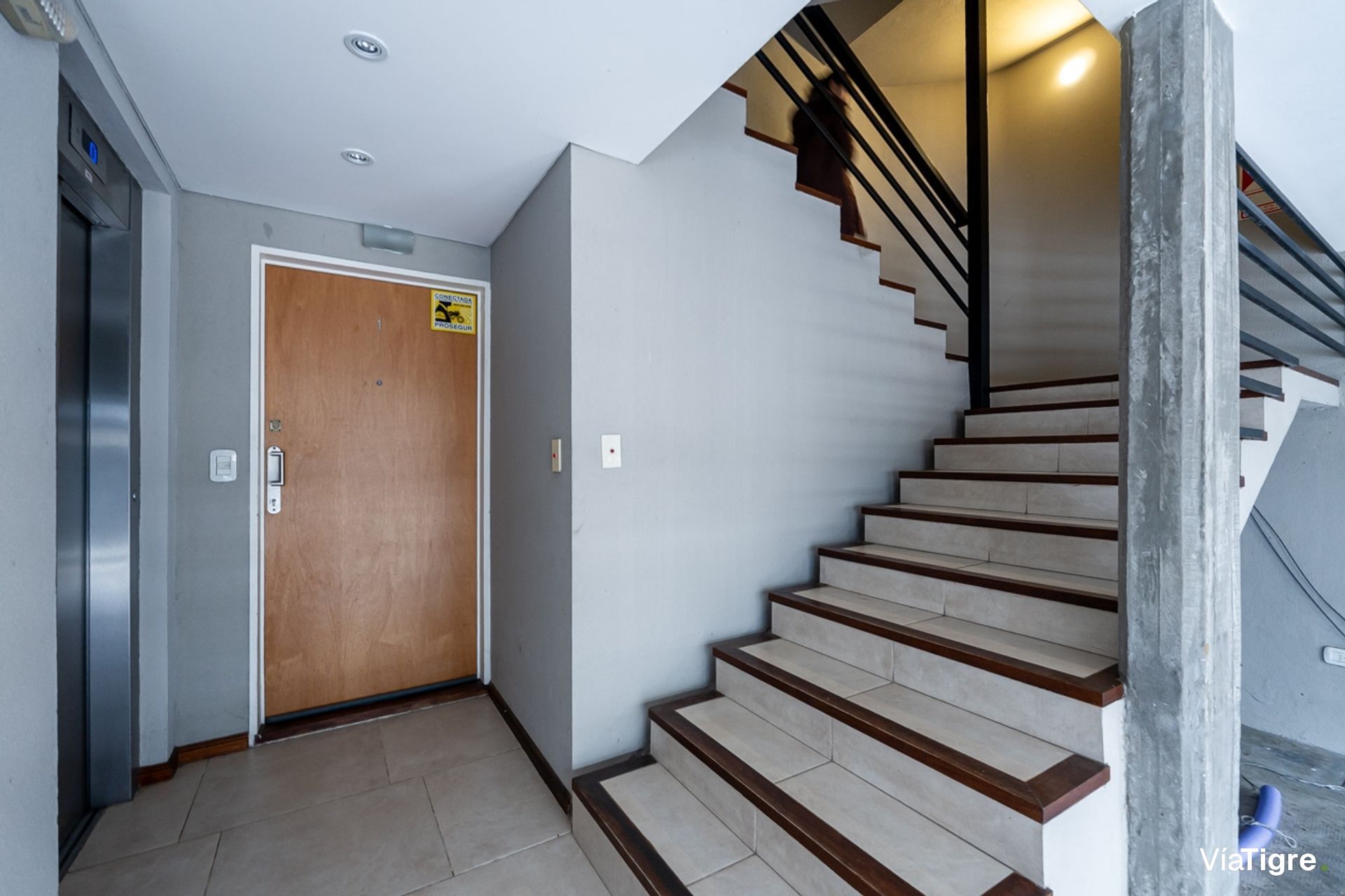 Venta departamento dúplex 3 ambientes Florida Este