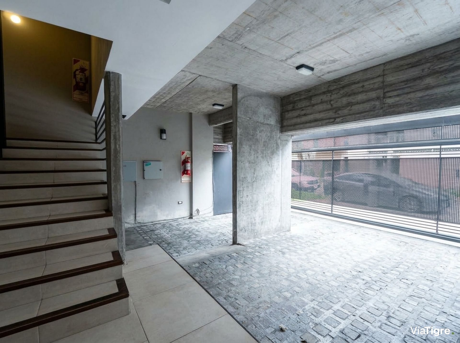 Venta departamento dúplex 3 ambientes Florida Este