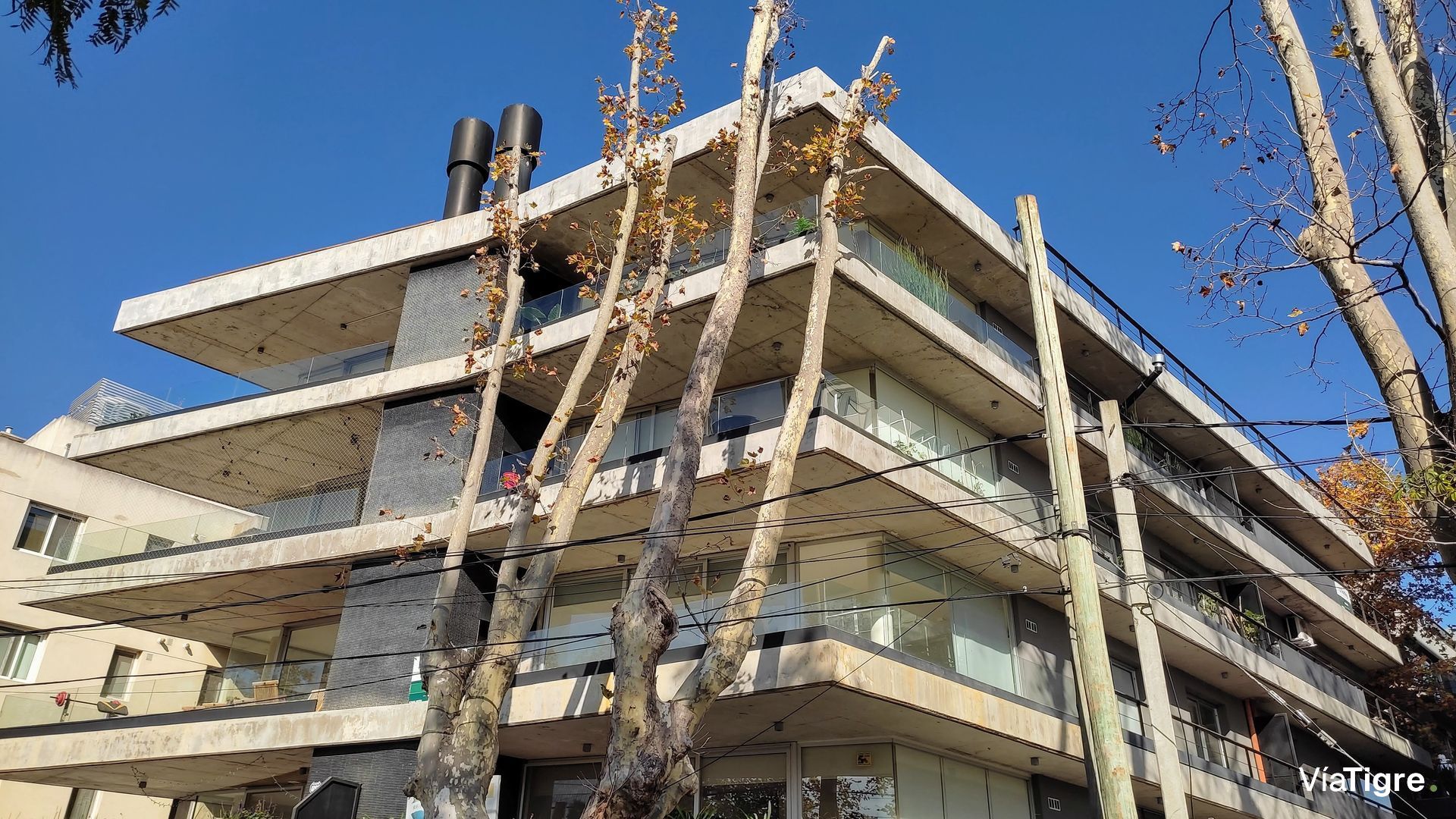 Venta departamento 2 ambientes en Tigre/Victorica