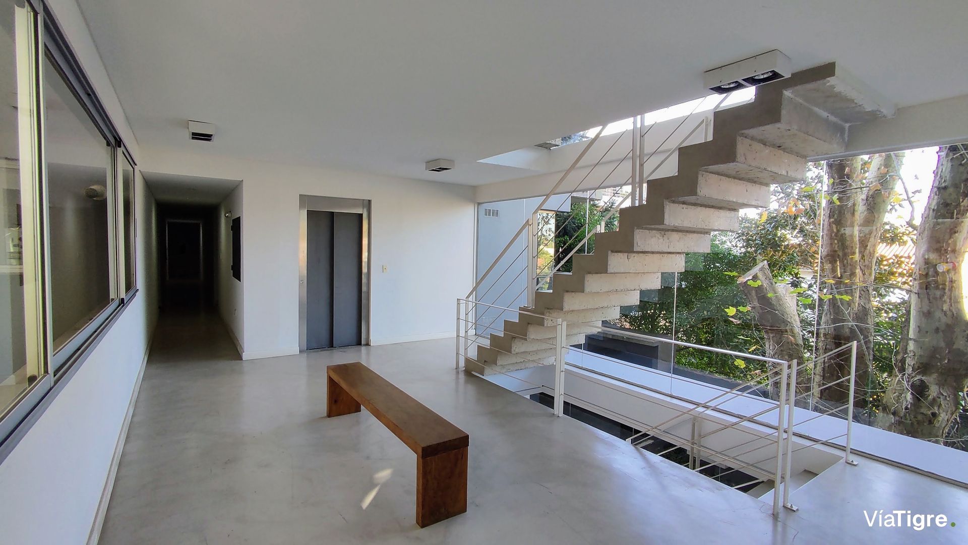 Venta departamento 2 ambientes en Tigre/Victorica