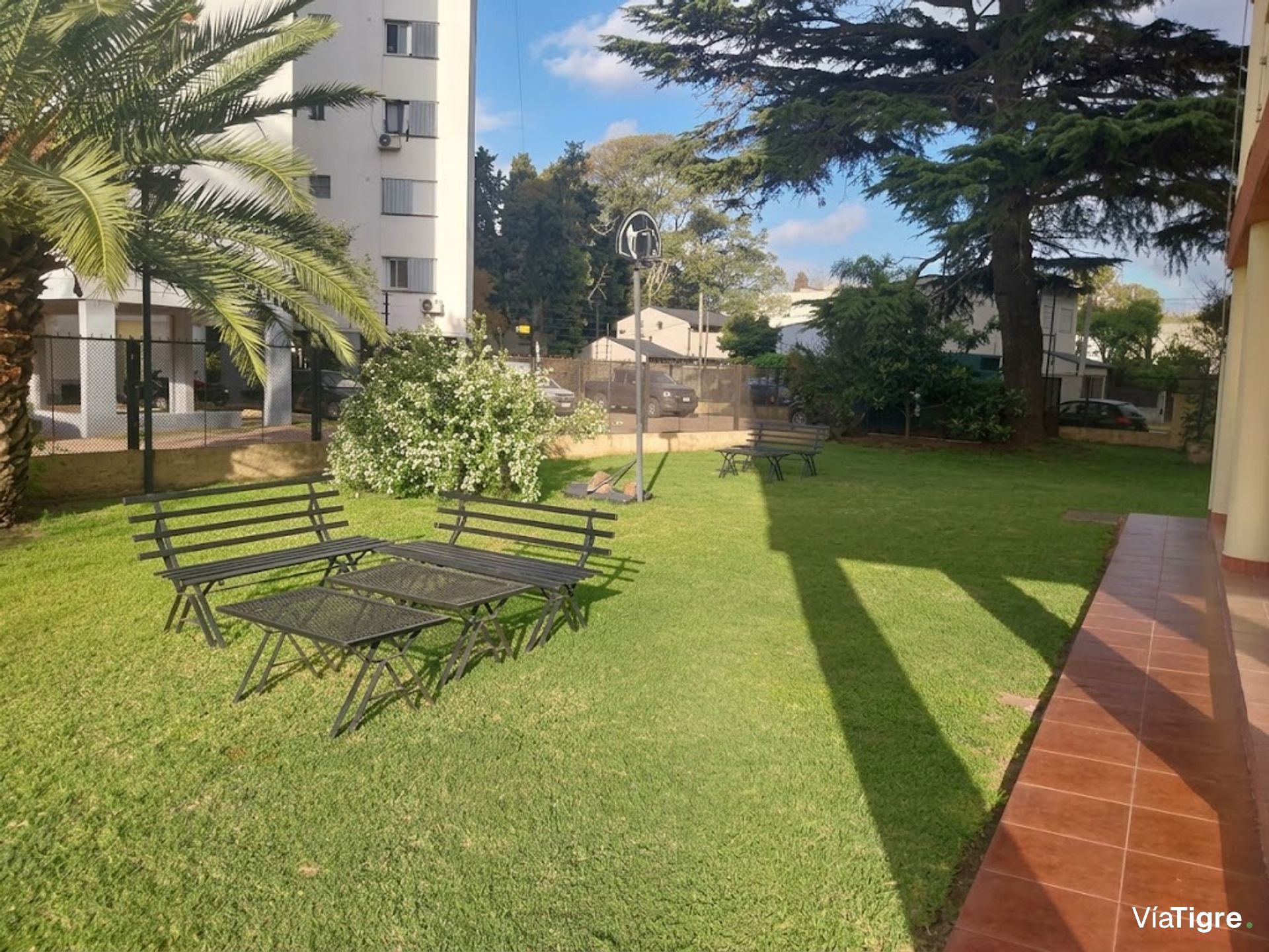 Depto 4 amb Marquez y fondo de la Legua