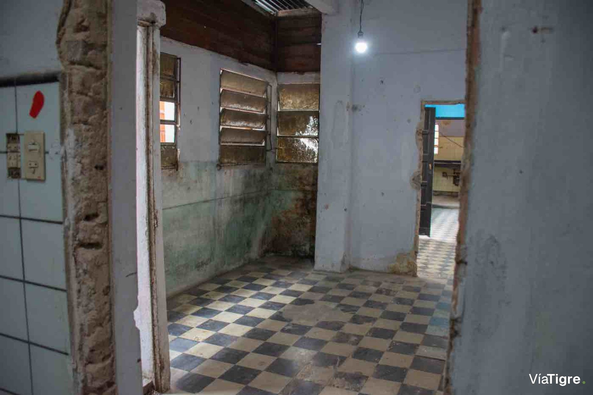 Venta Ph Al Frente 145M2 A Remodelar-Florida Oeste