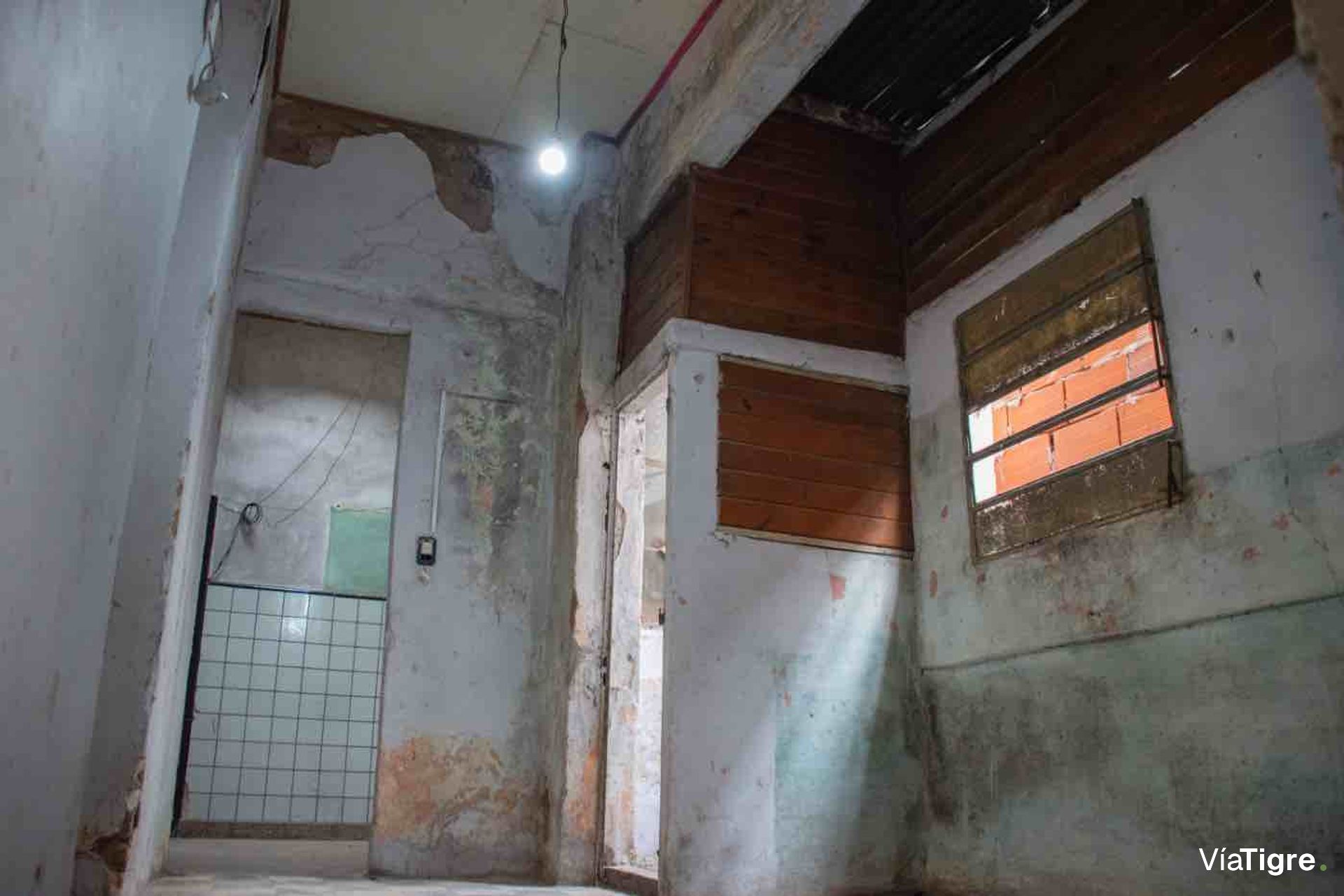 Venta Ph Al Frente 145M2 A Remodelar-Florida Oeste