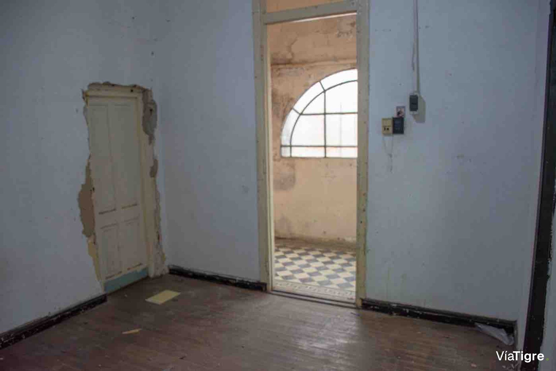 Venta Ph Al Frente 145M2 A Remodelar-Florida Oeste