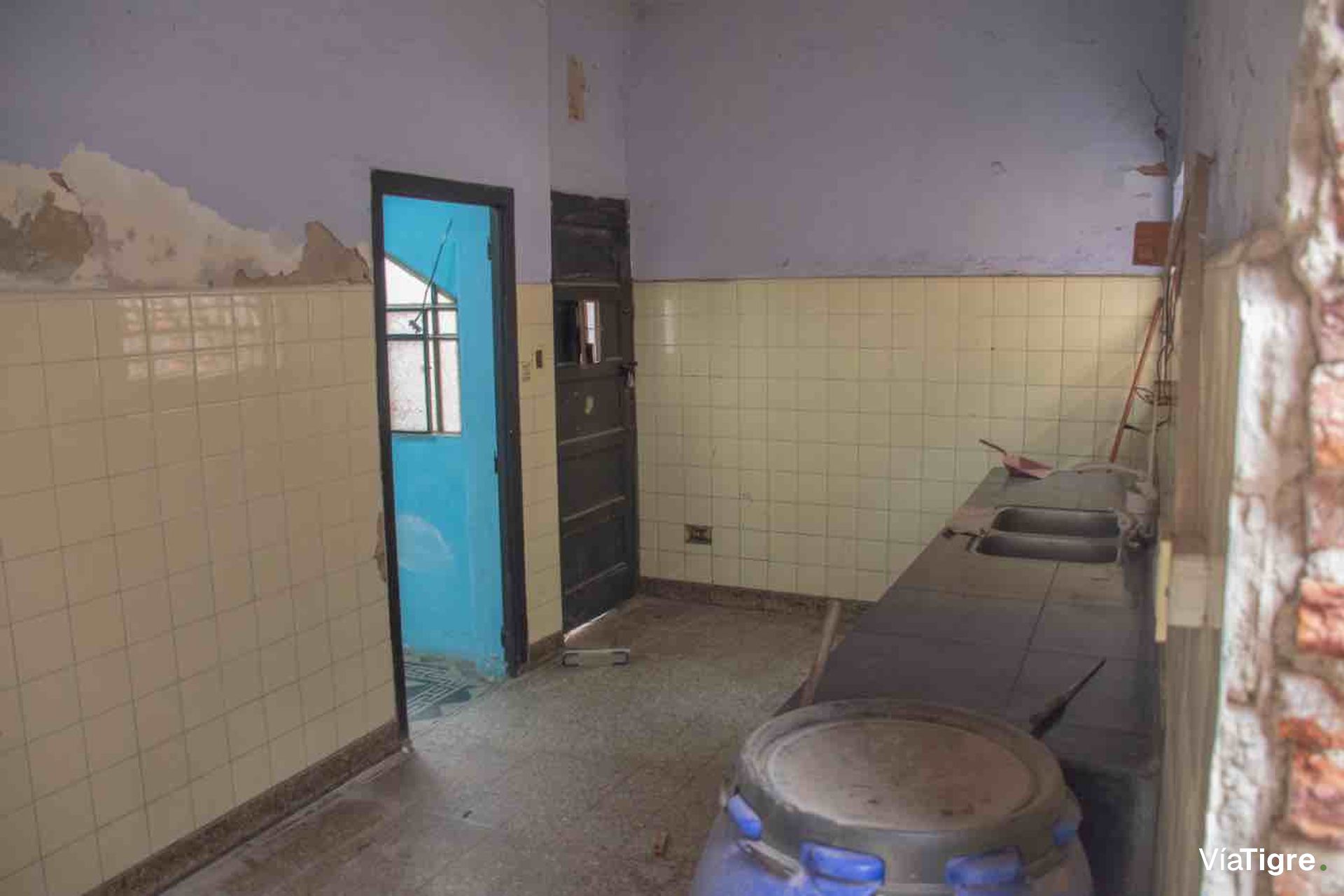 Venta Ph Al Frente 145M2 A Remodelar-Florida Oeste