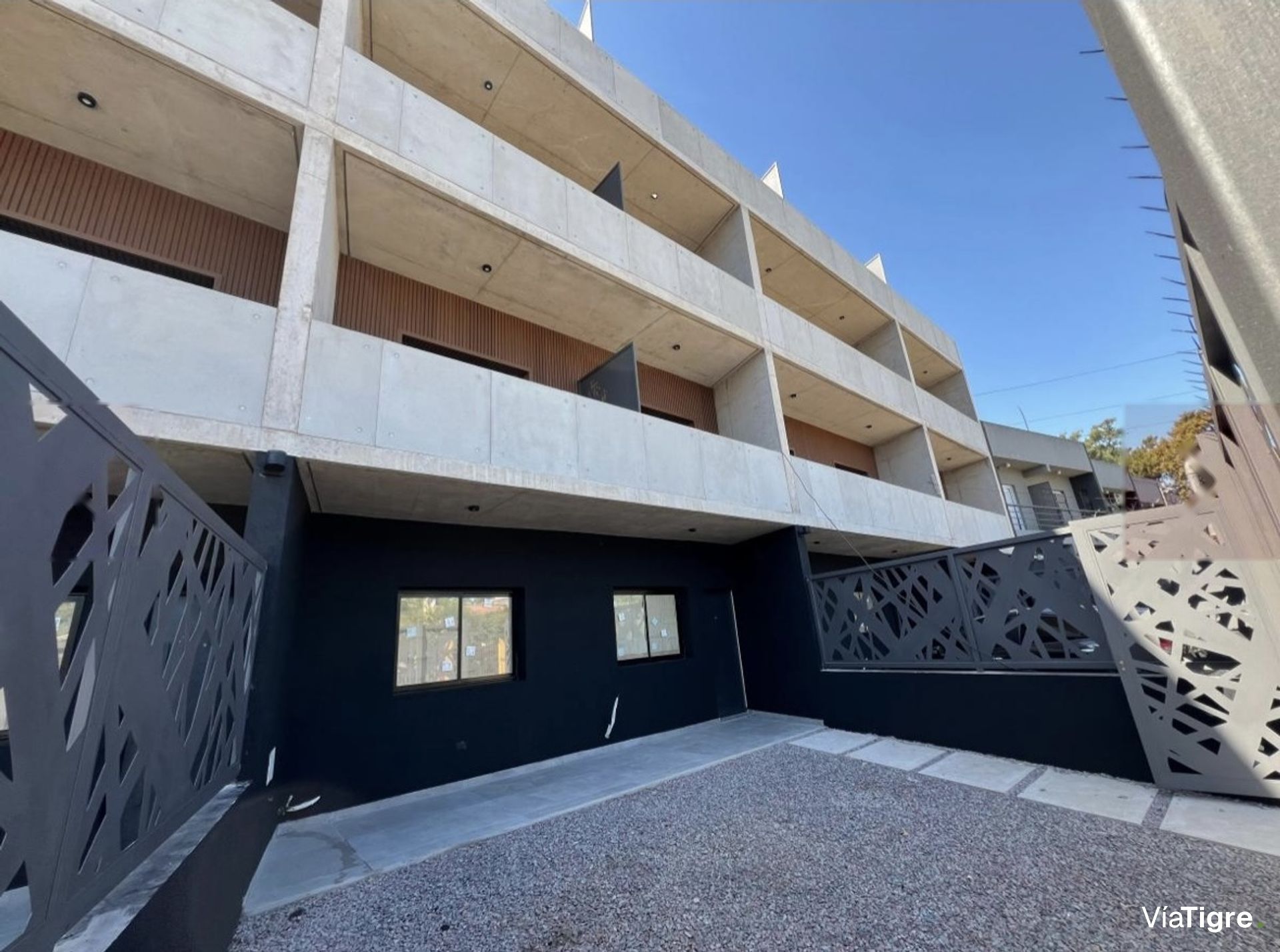 Depto 3 Amb En Venta, Don Torcuato - Amenities