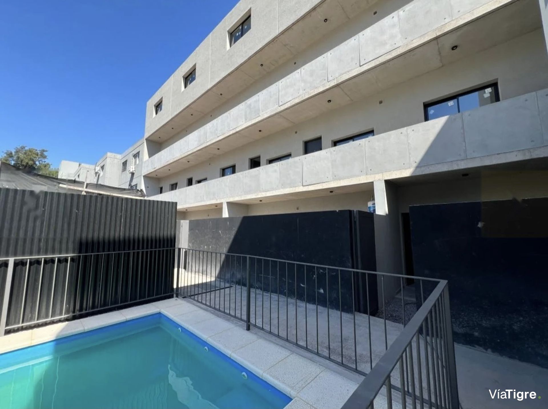 Depto 3 Amb En Venta, Don Torcuato - Amenities