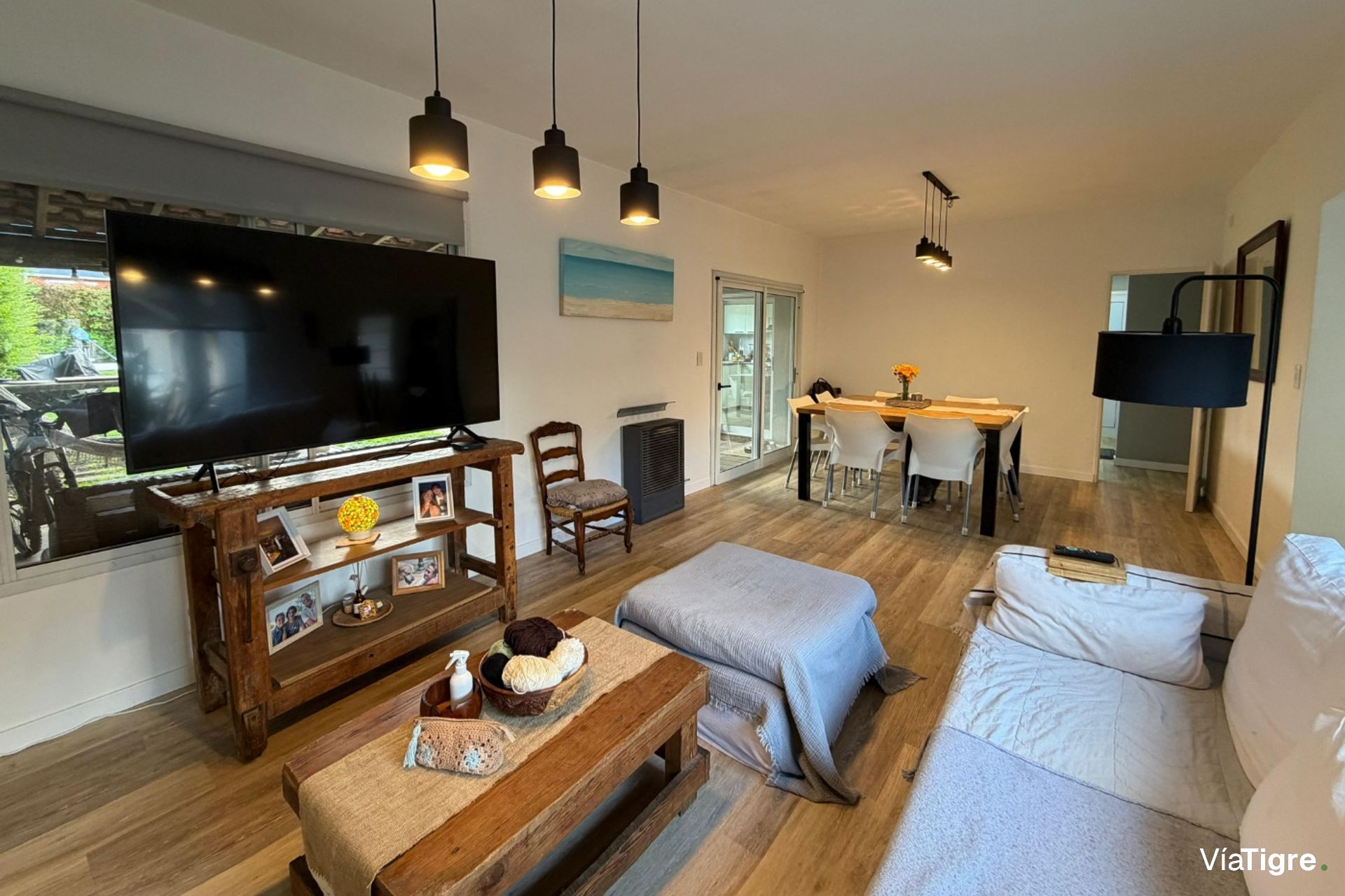Venta Casa De 5 Ambientes En Barrio Los Ceibos