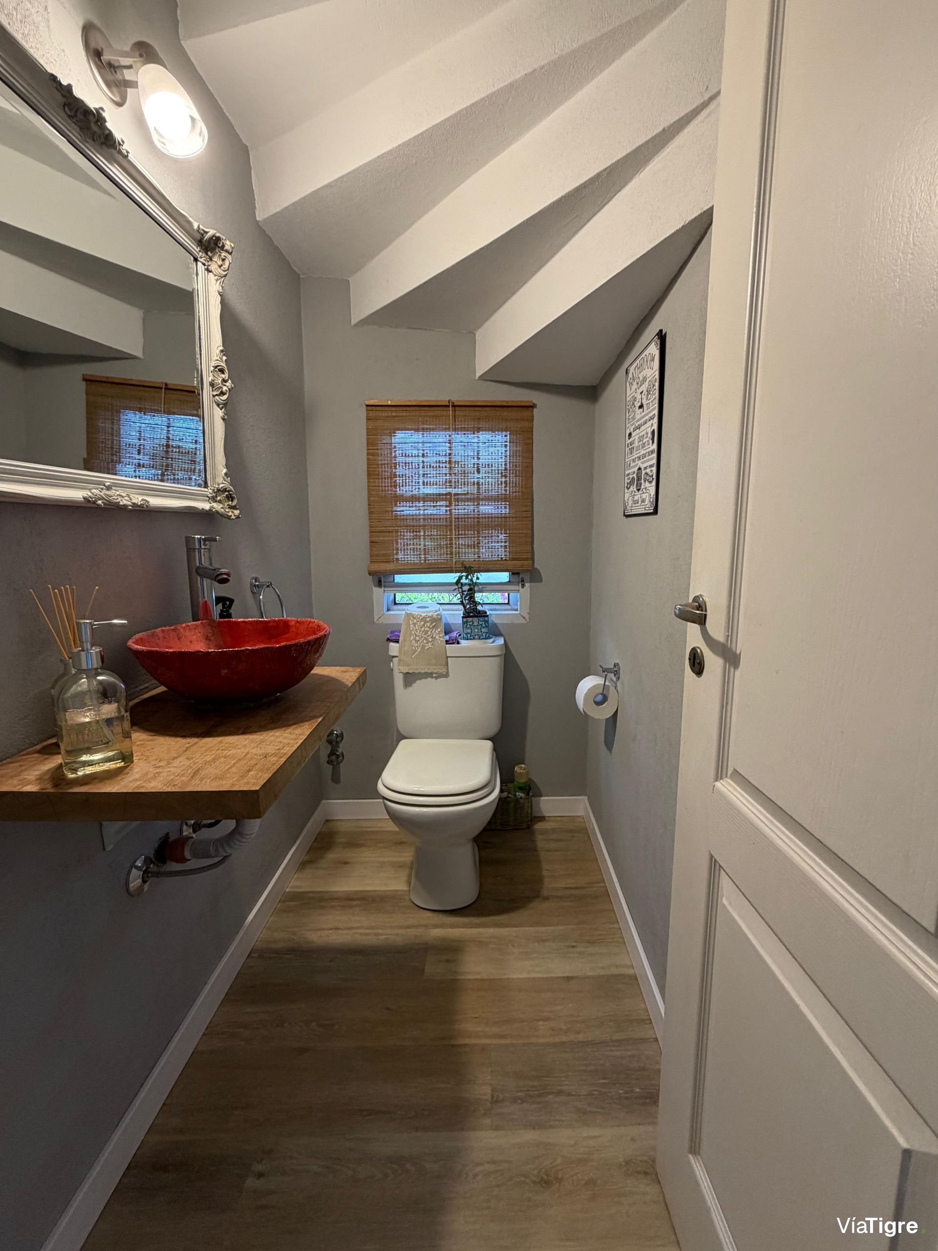 Venta Casa De 5 Ambientes En Barrio Los Ceibos
