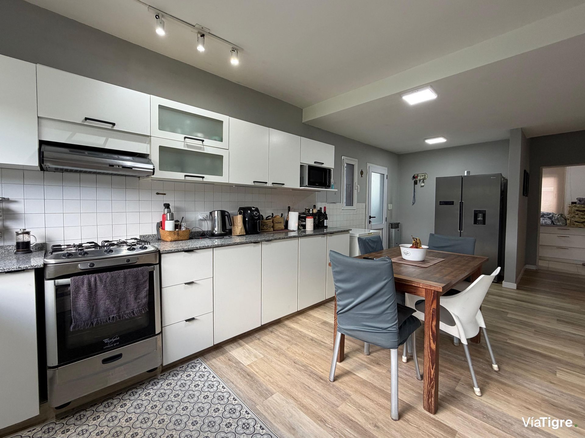 Venta Casa De 5 Ambientes En Barrio Los Ceibos
