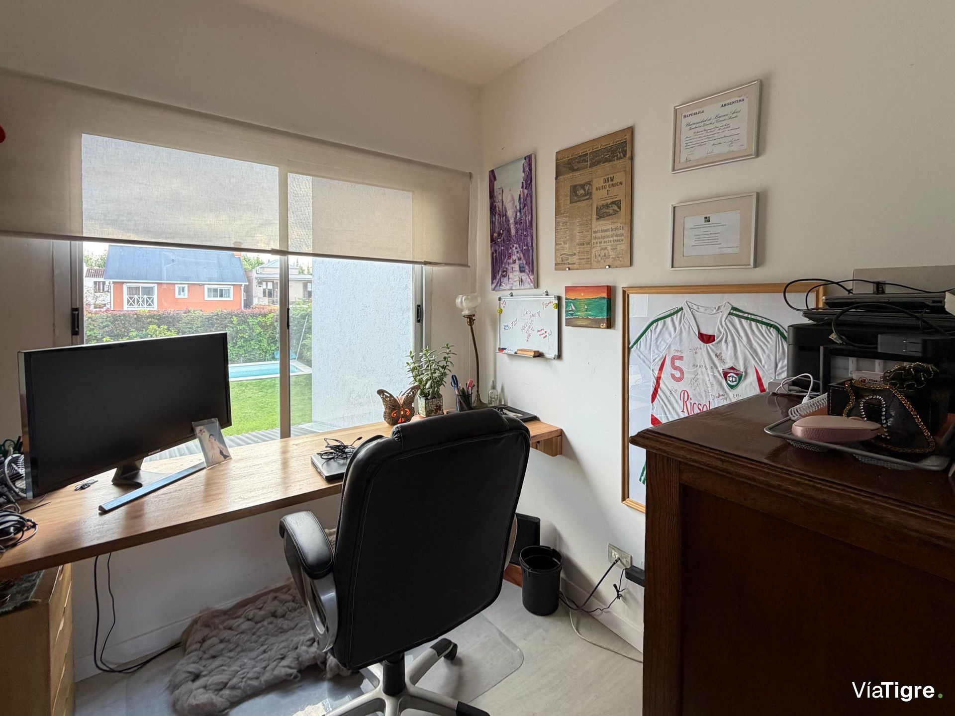 Venta Casa De 5 Ambientes En Barrio Los Ceibos