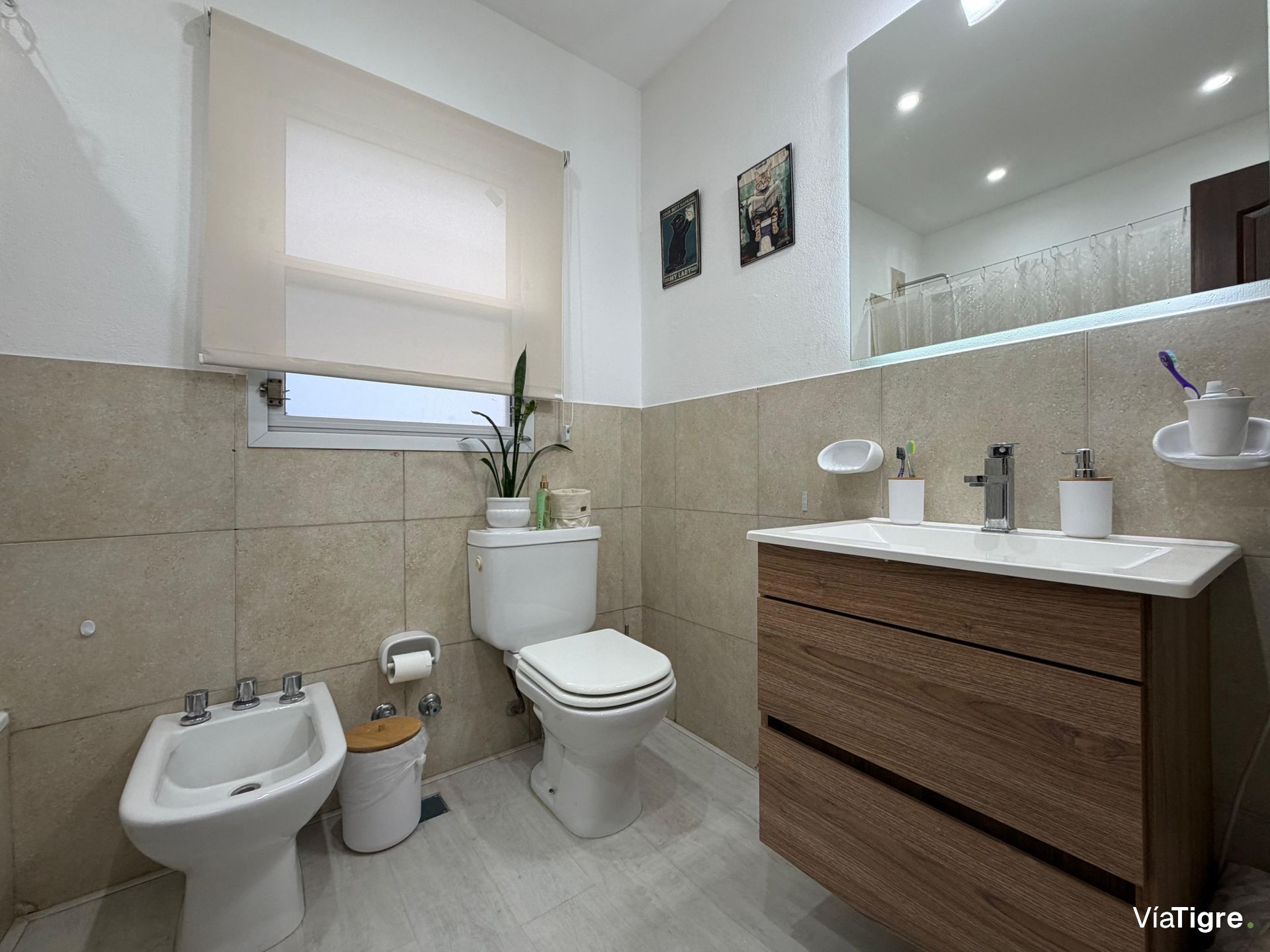 Venta Casa De 5 Ambientes En Barrio Los Ceibos