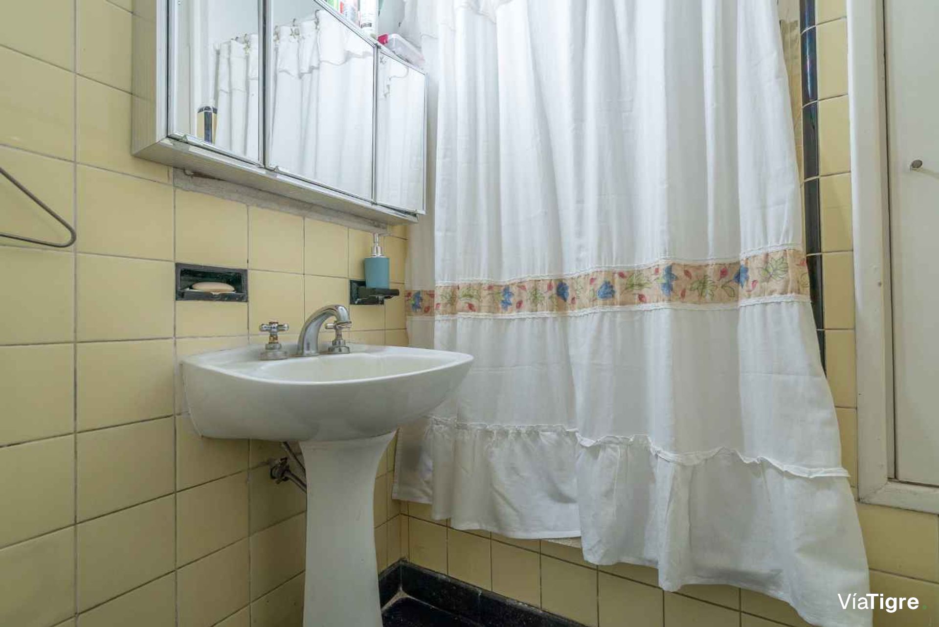 Casa de 4 amb en VENTA en Don Torcuato