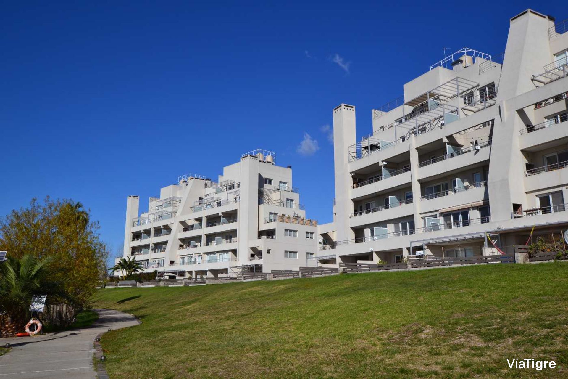 Venta departamento 2 amb al lago Vila Vela cochera
