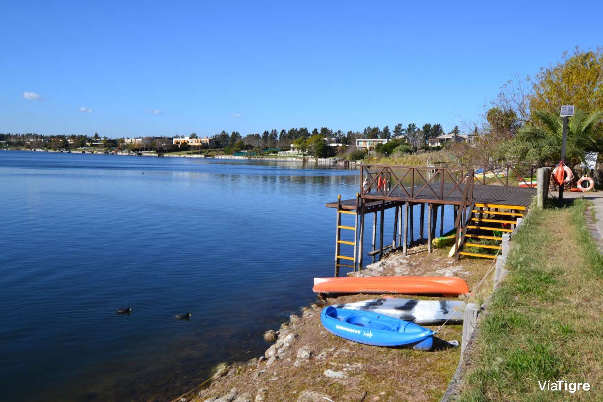 Venta departamento 2 amb al lago Vila Vela cochera