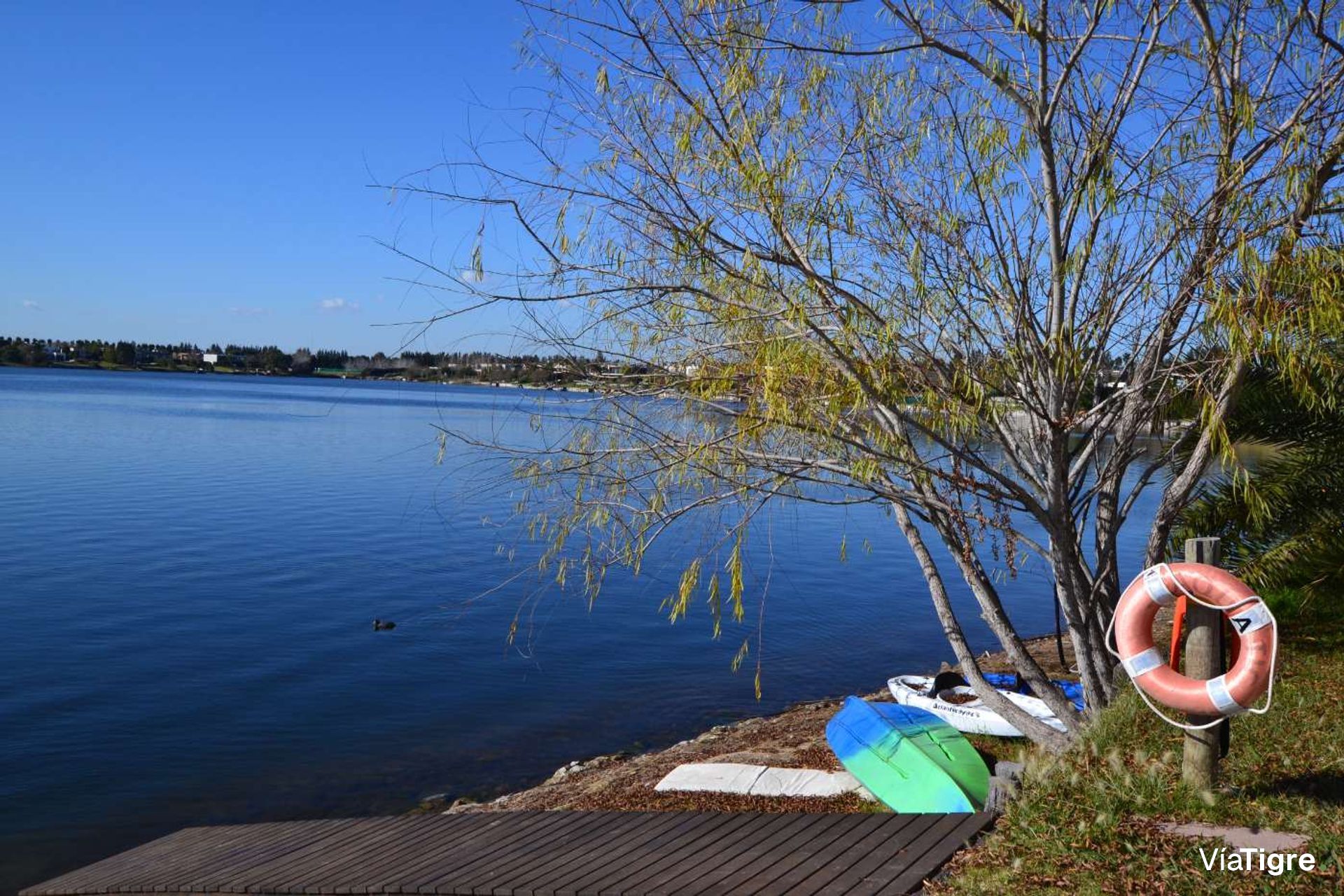 Venta departamento 2 amb al lago Vila Vela cochera