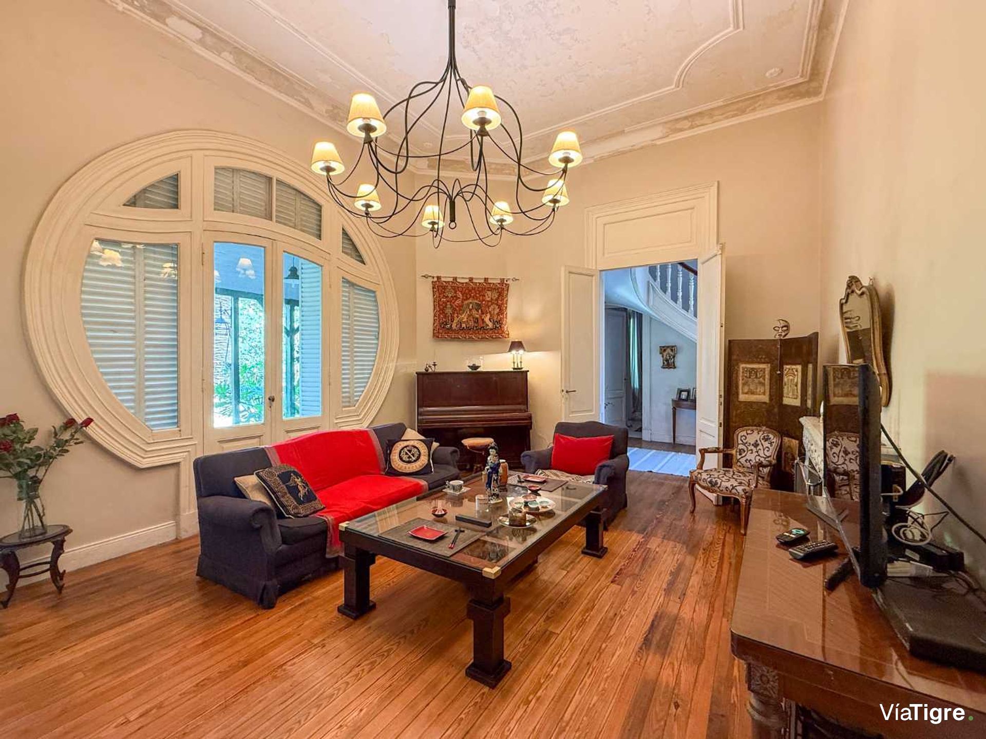 Venta Casa Local en esquina Casco Historico Tigre