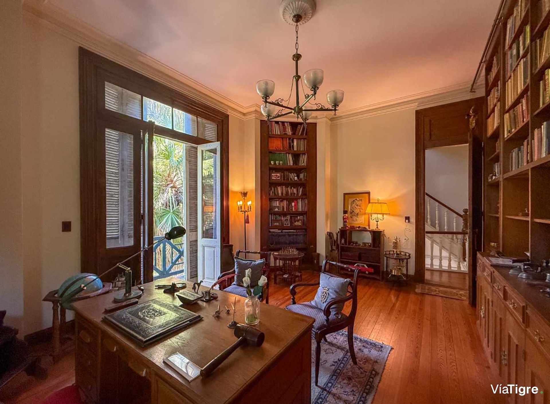 Venta Casa Local en esquina Casco Historico Tigre