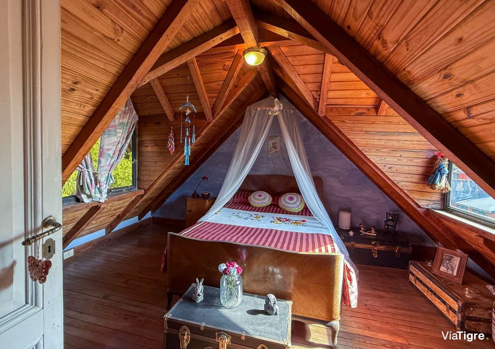 Venta Casa Local en esquina Casco Historico Tigre
