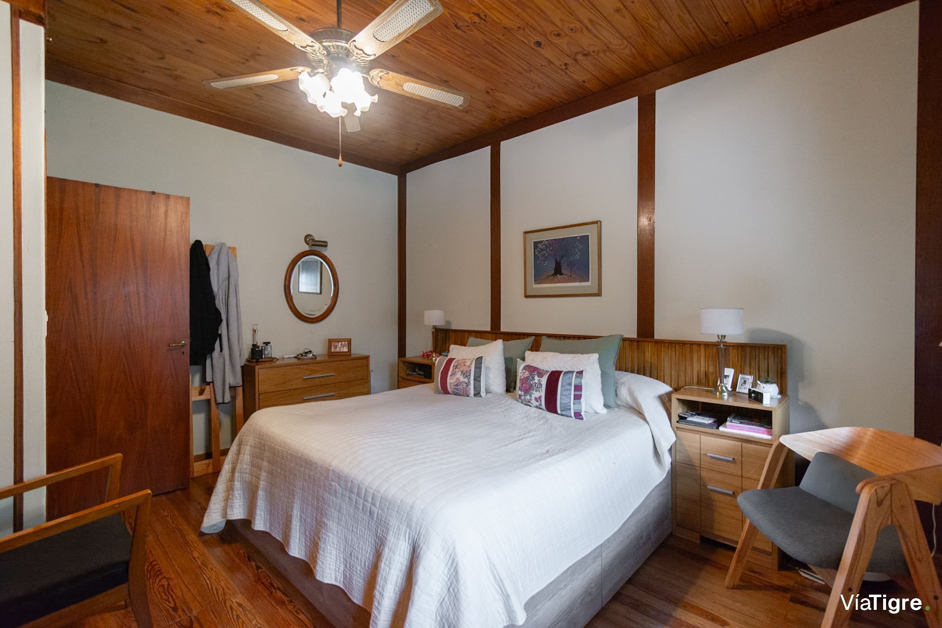 Venta Casa 5 Ambientes Olivos Jardin lote propio