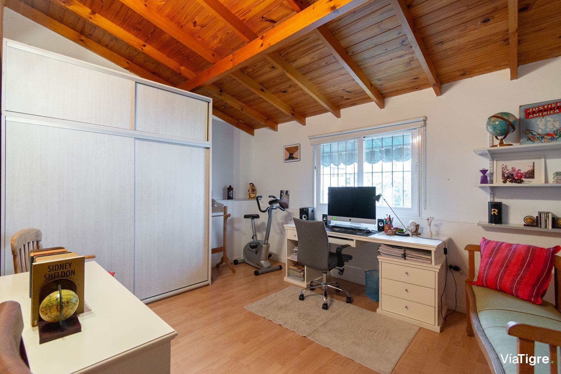 Venta Casa 5 Ambientes Olivos Jardin lote propio