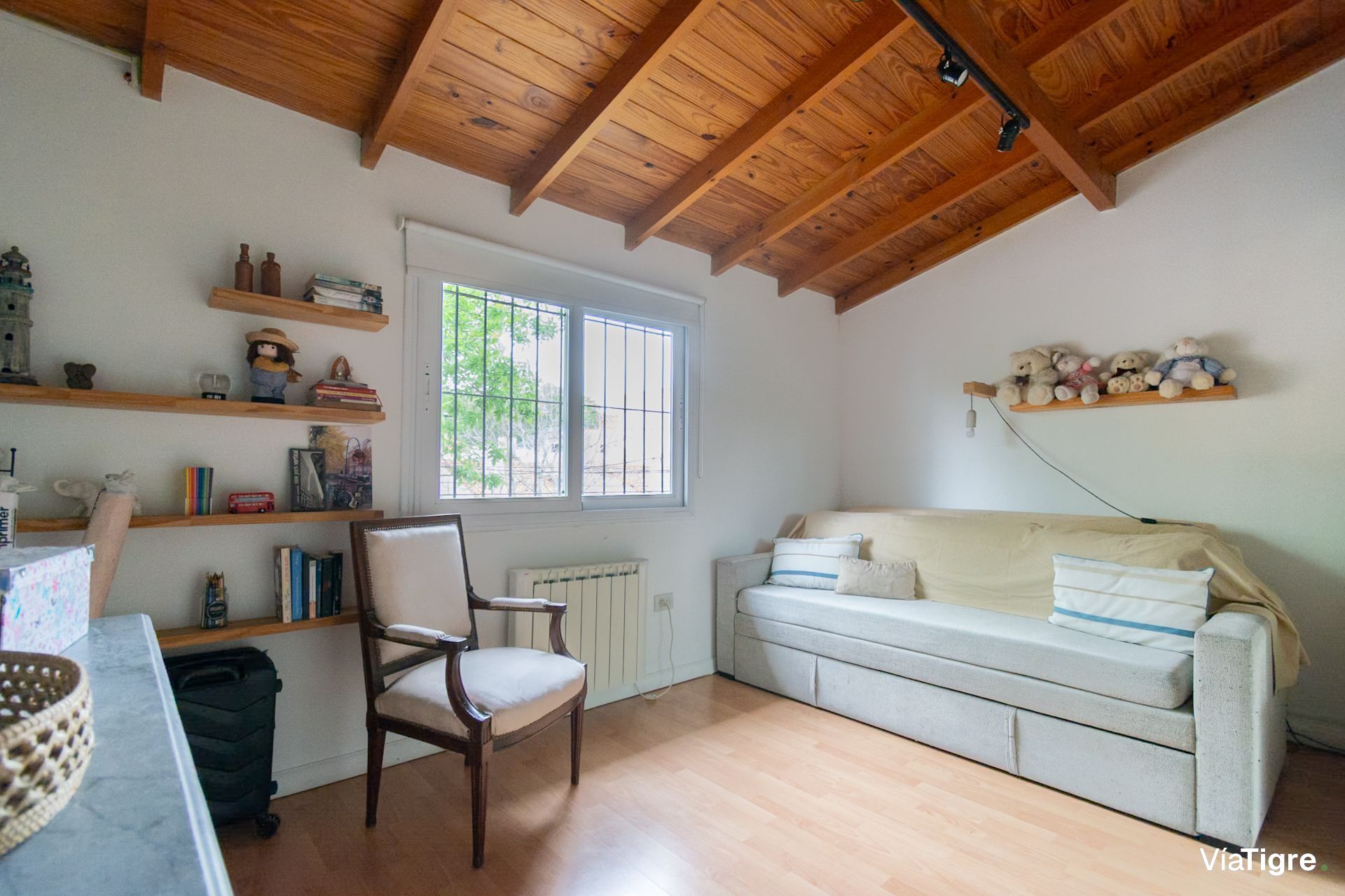 Venta Casa 5 Ambientes Olivos Jardin lote propio