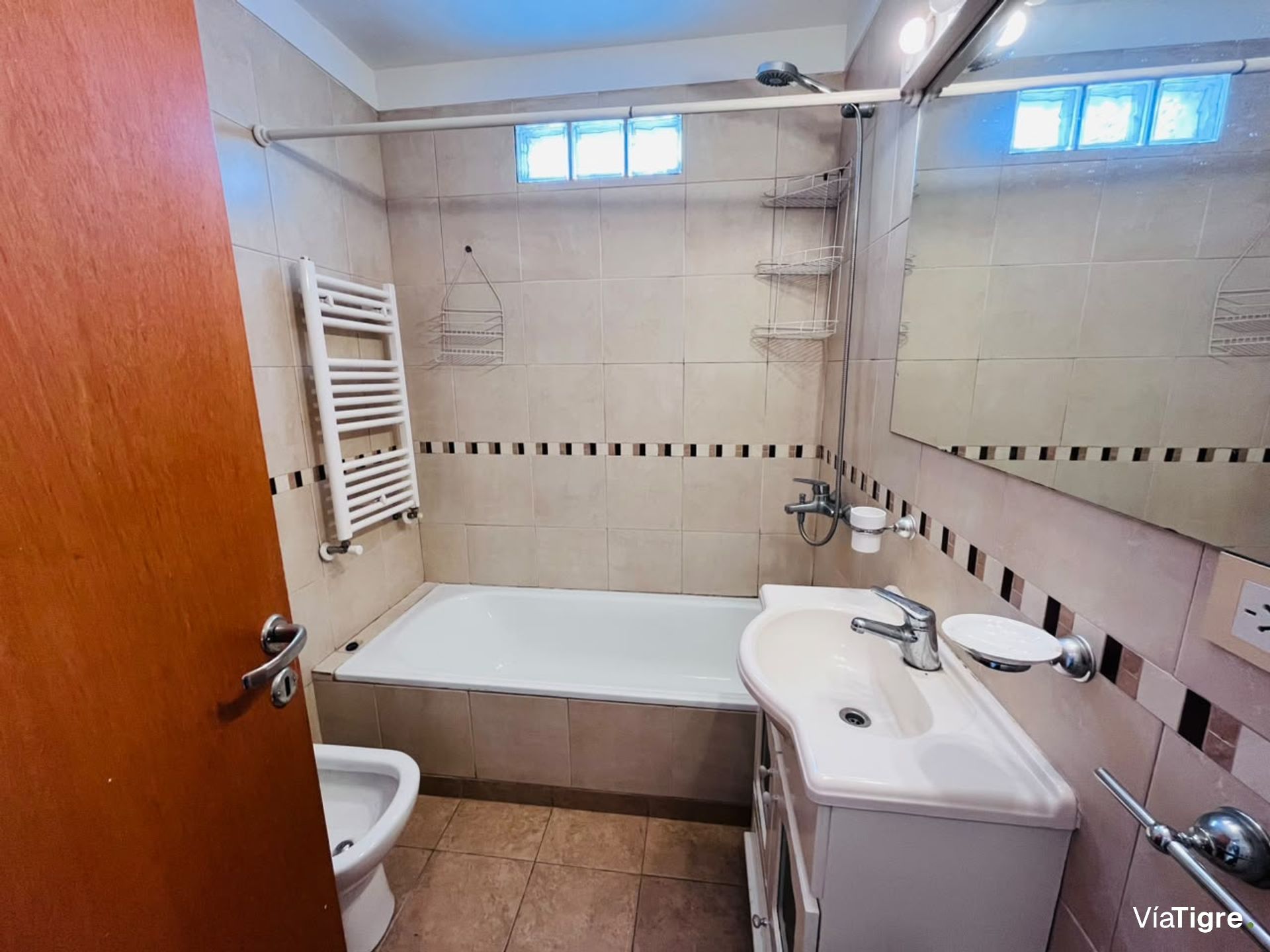 Duplex 3 Amb Alquiler San Isidro cochera patio