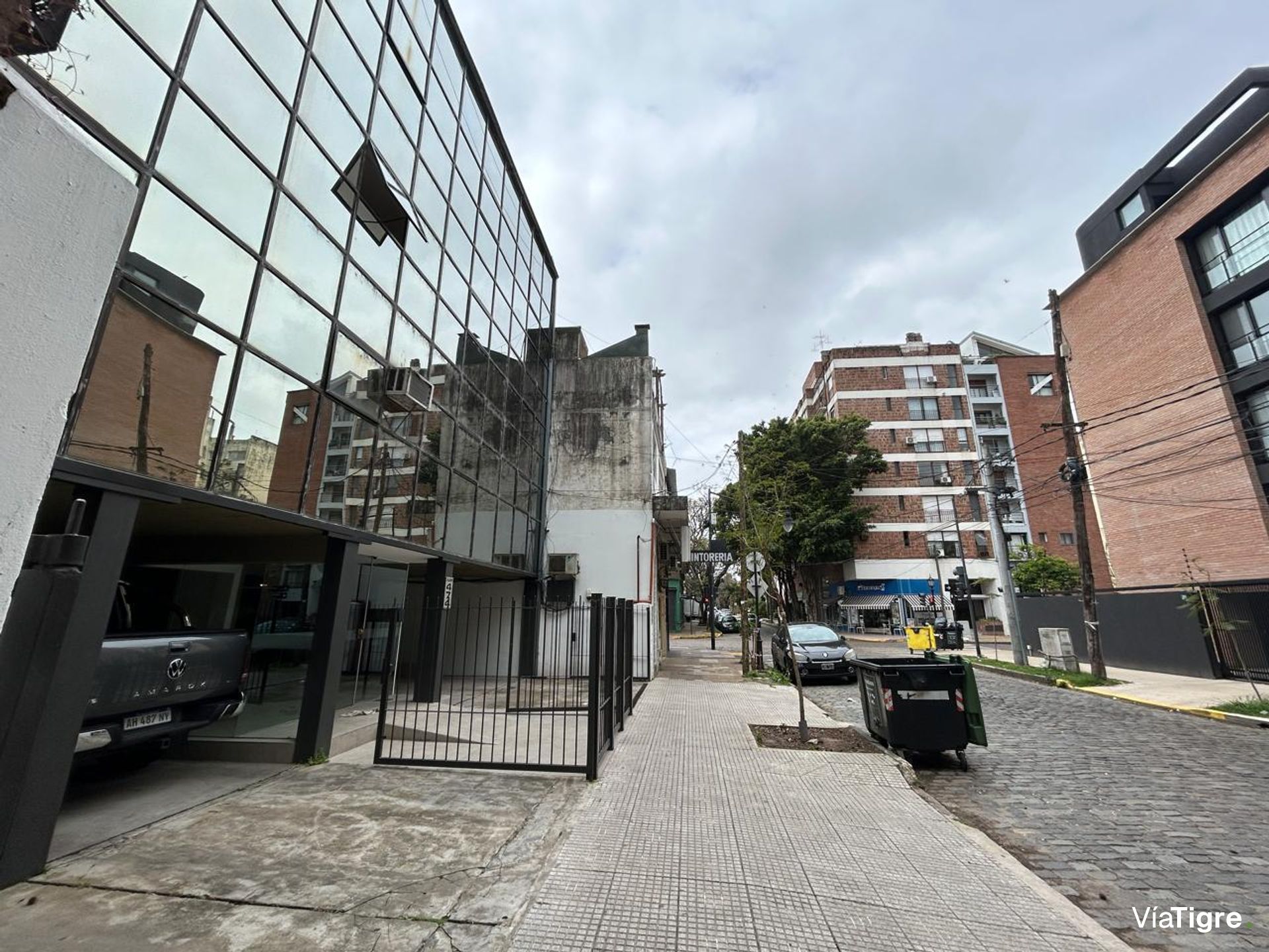 Oficina en Alquiler c/cochera Alem 474 San Isidro
