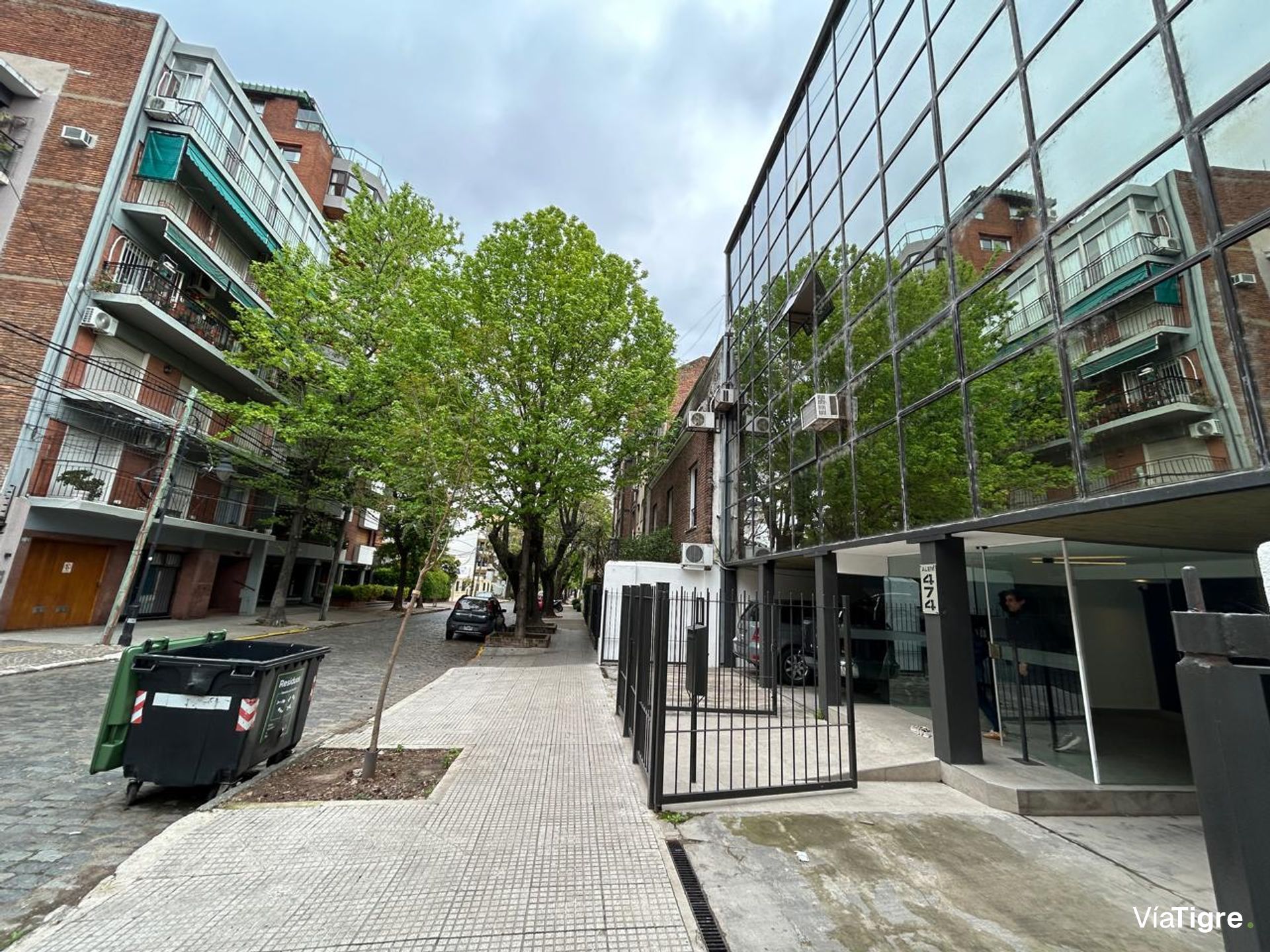 Oficina en Alquiler c/cochera Alem 474 San Isidro