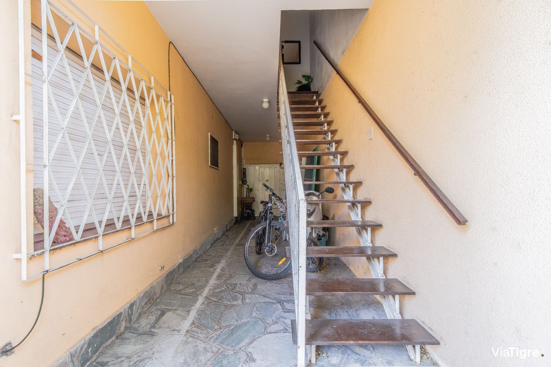 Casa 7 Ambientes Multifamiliar Venta Villa Adelina