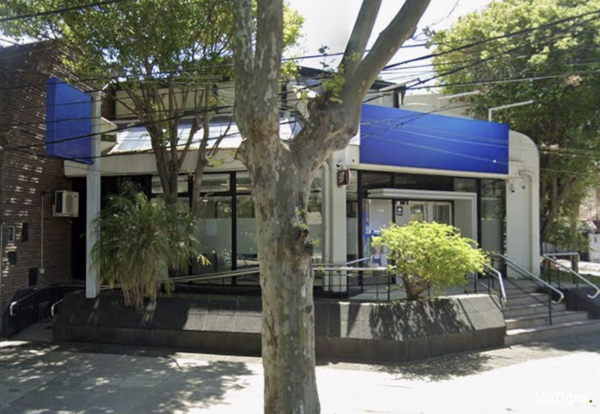 Local Comercial En Esquina En Venta | San Isidro