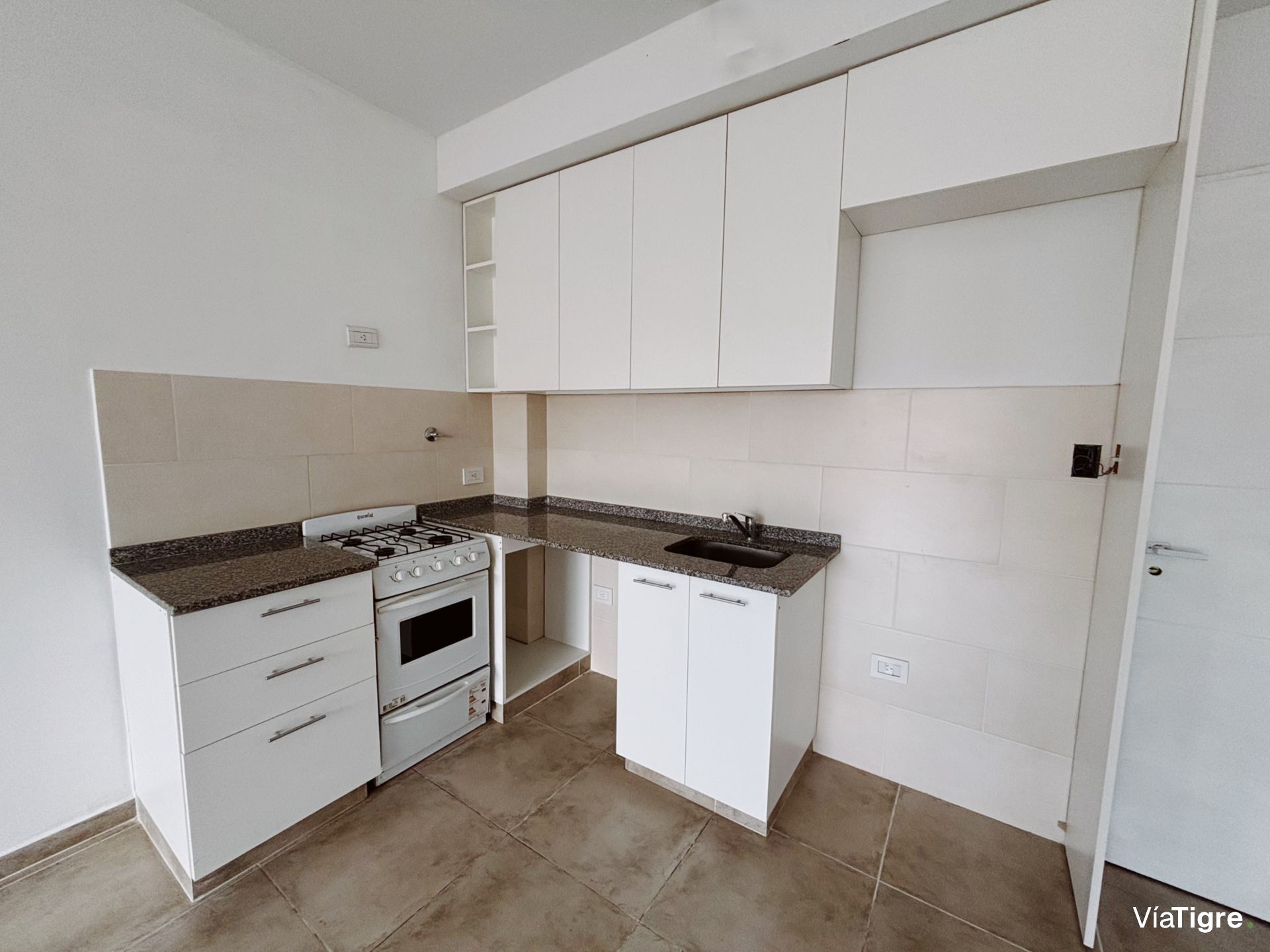 Departamento 2 ambientes c/cochera Alquiler- Tigre