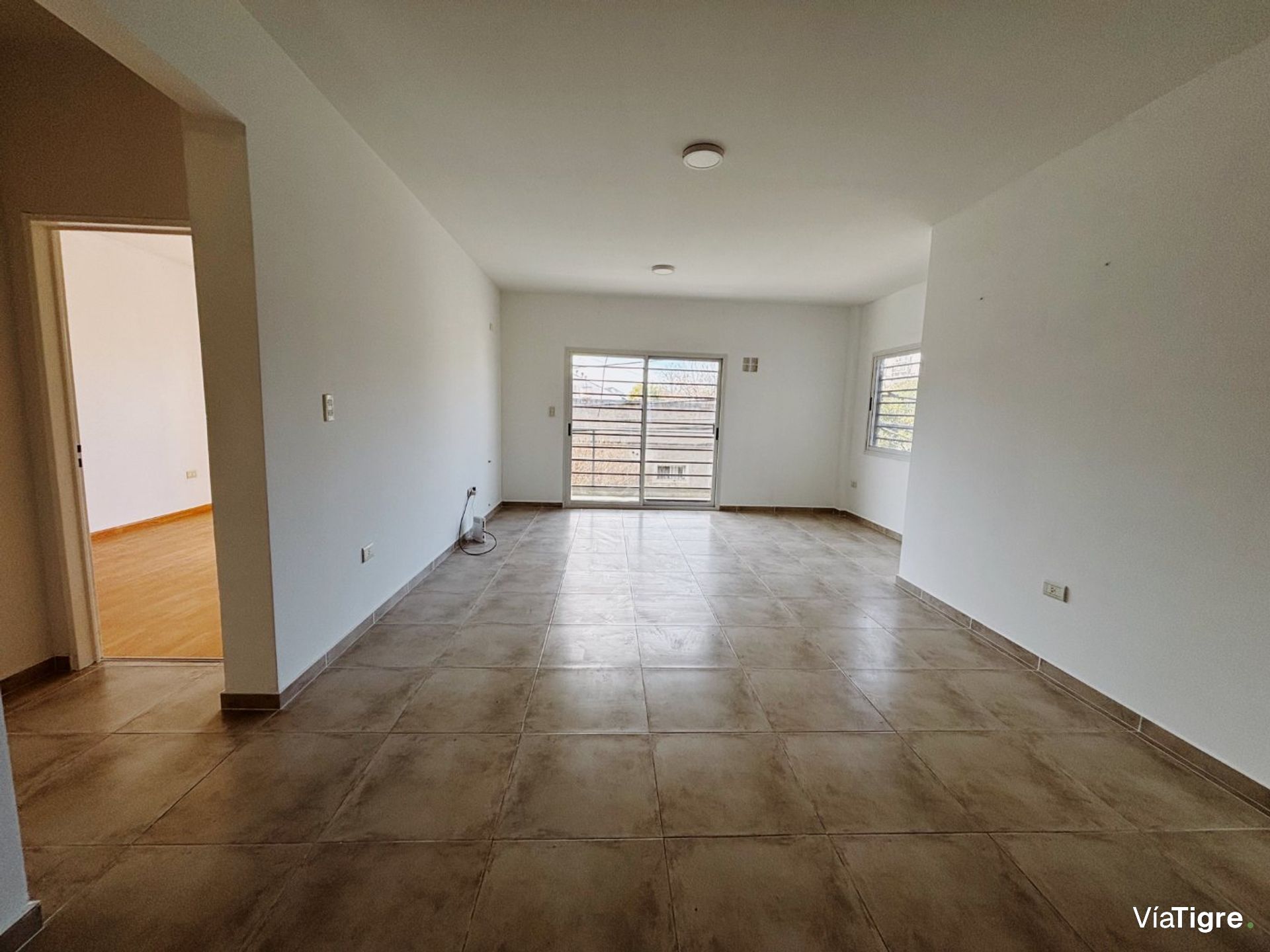 Departamento 2 ambientes c/cochera Alquiler- Tigre