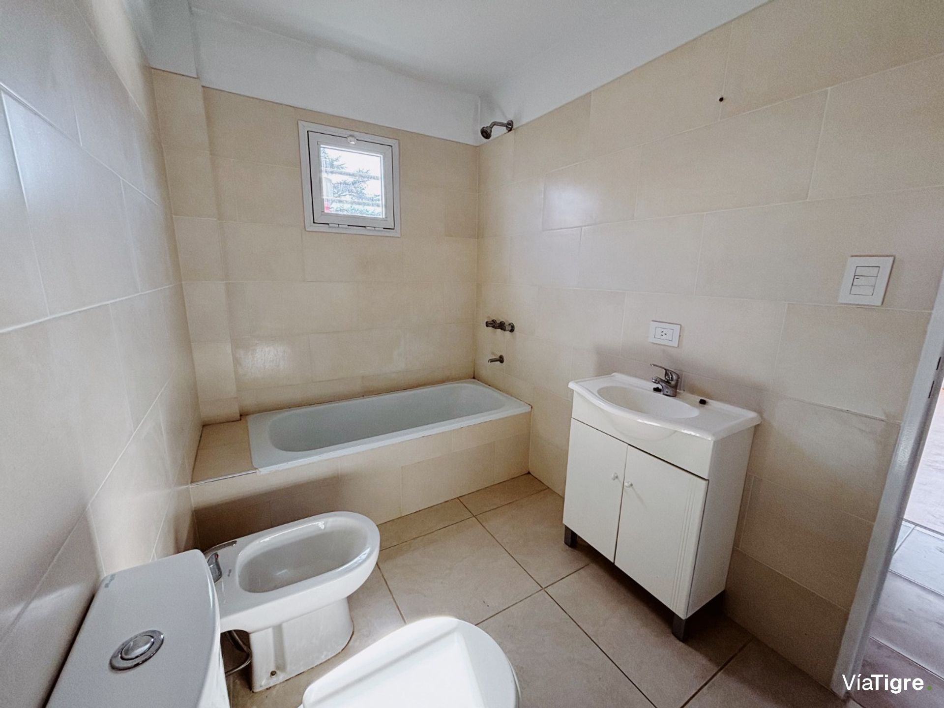 Departamento 2 ambientes c/cochera Alquiler- Tigre