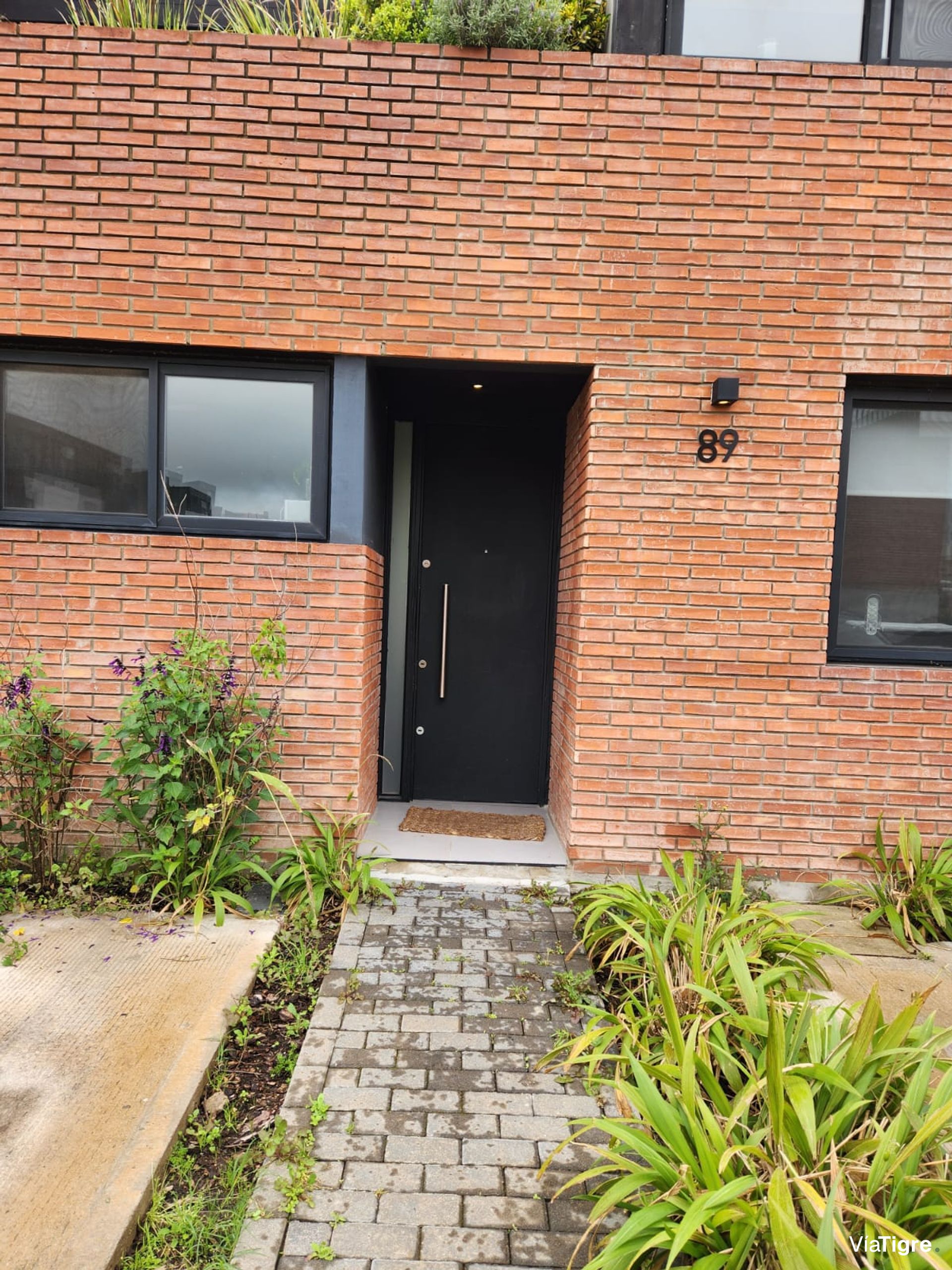 Santa Ana Joven | 3 Amb | 2 Cocheras | Bajas Exp