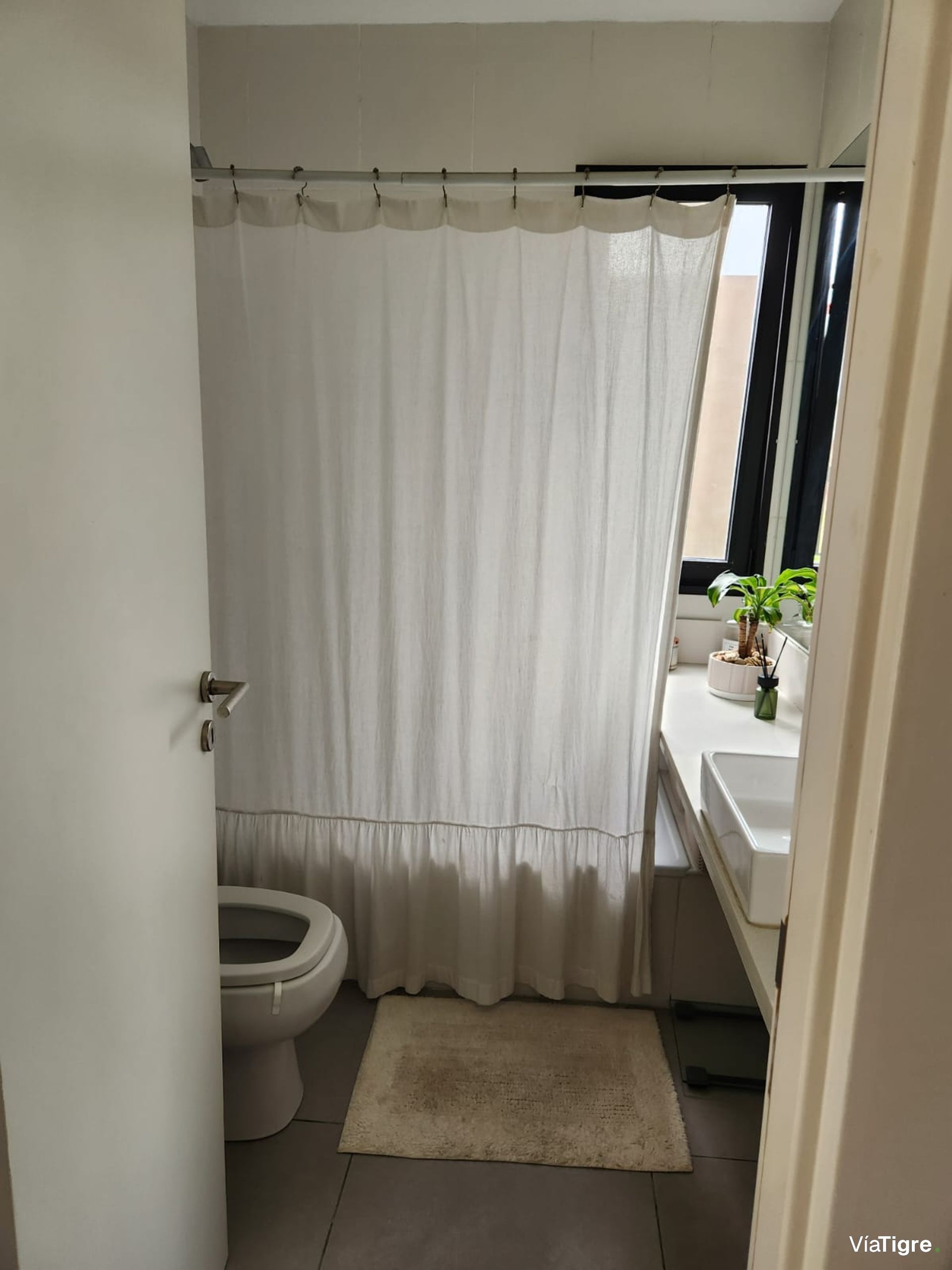Santa Ana Joven | 3 Amb | 2 Cocheras | Bajas Exp