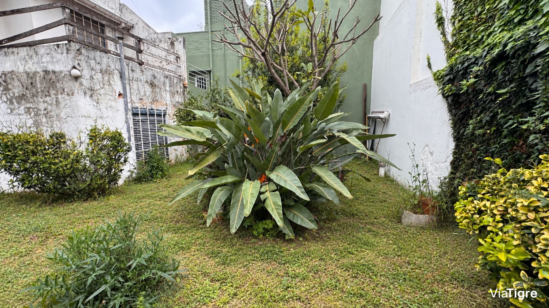 Casa 6 amb venta Florida V. López con parrilla