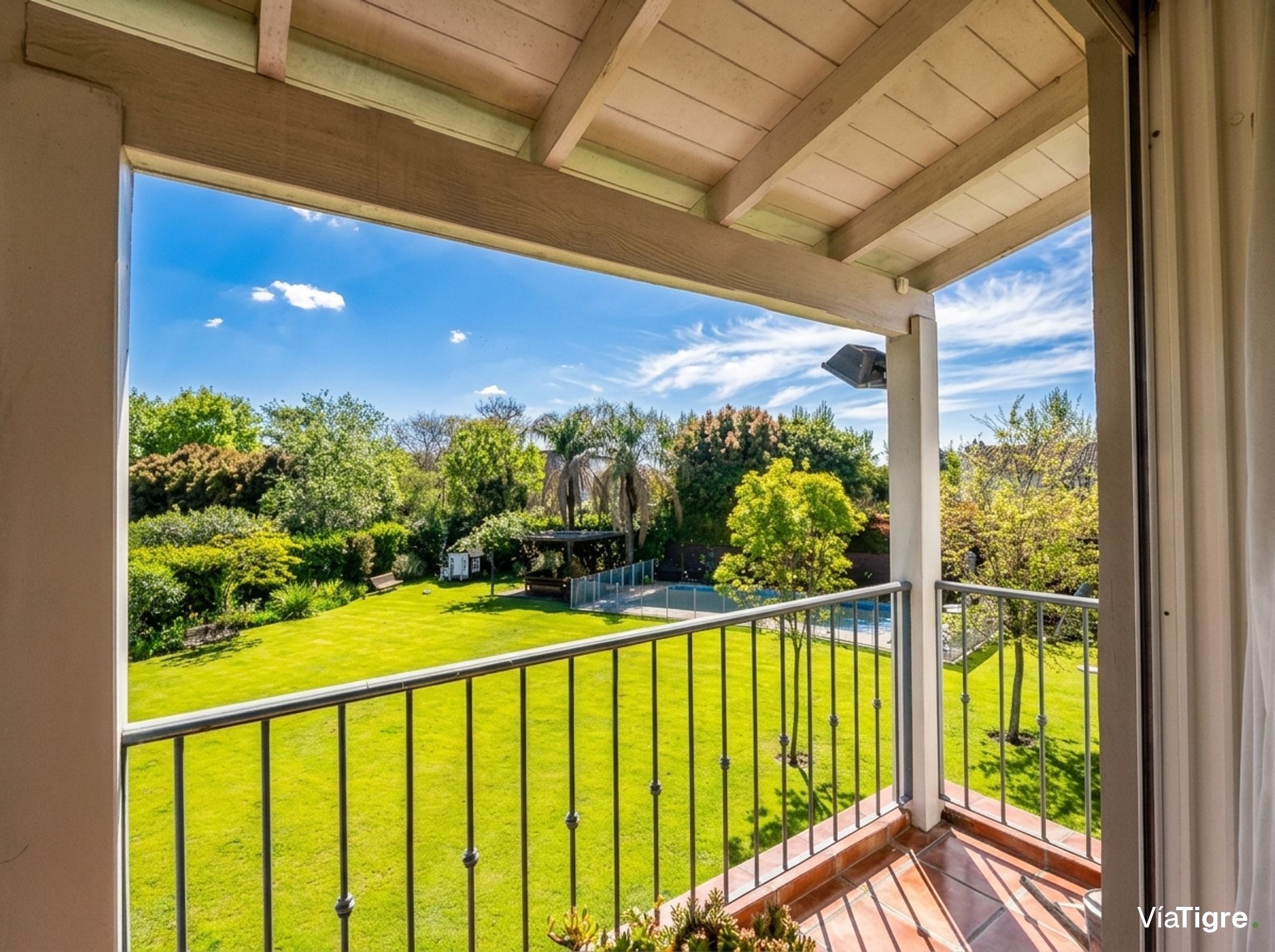 Venta casa en Laguna del Sol