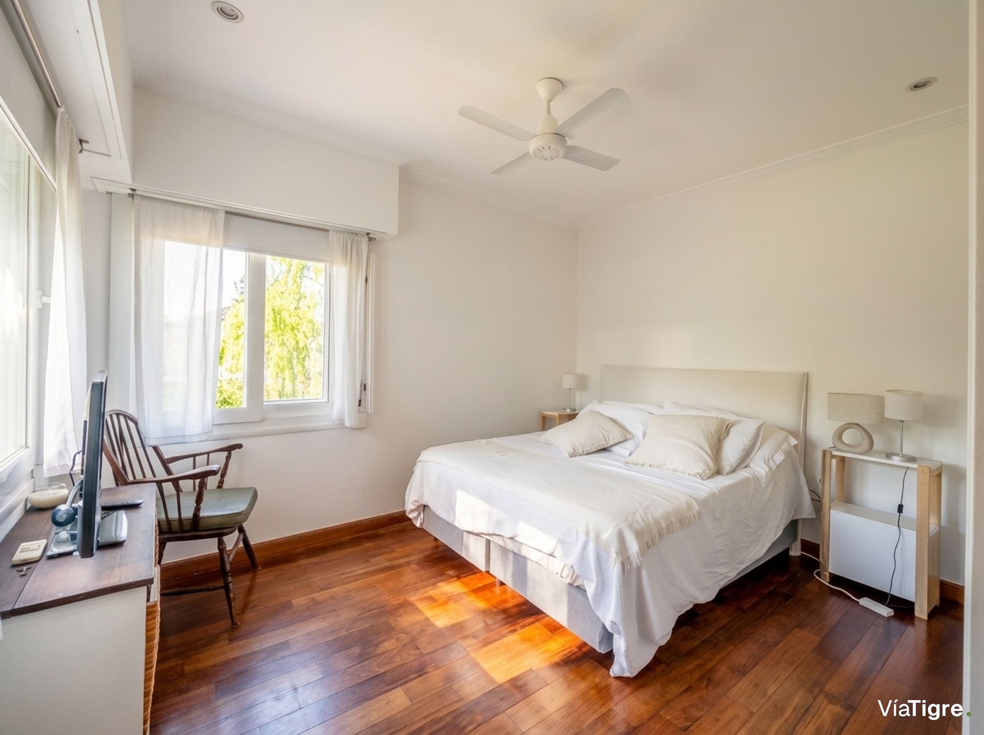 Venta casa en Laguna del Sol