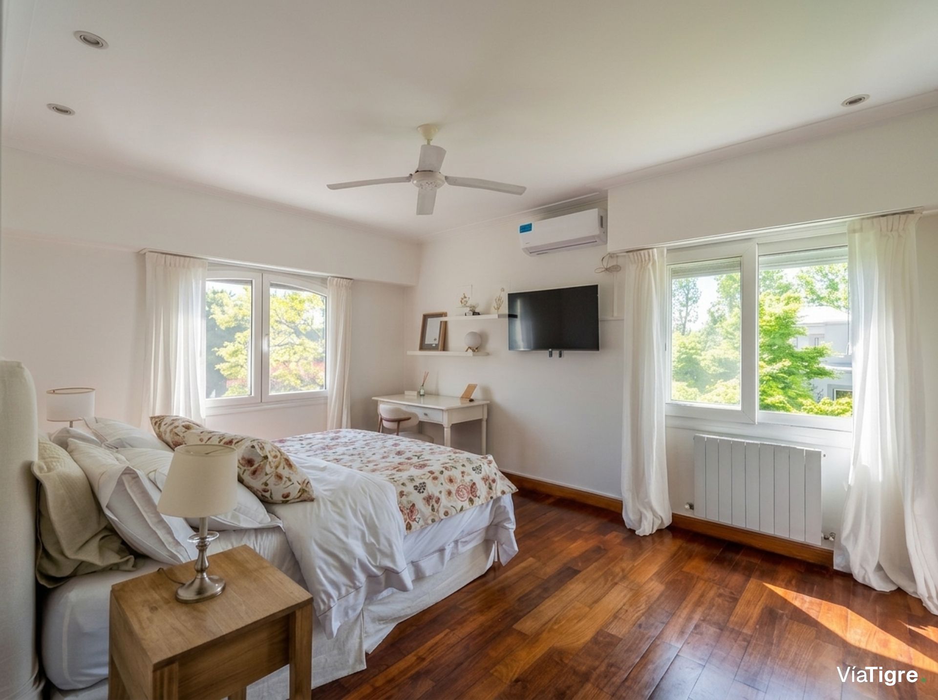 Venta casa en Laguna del Sol