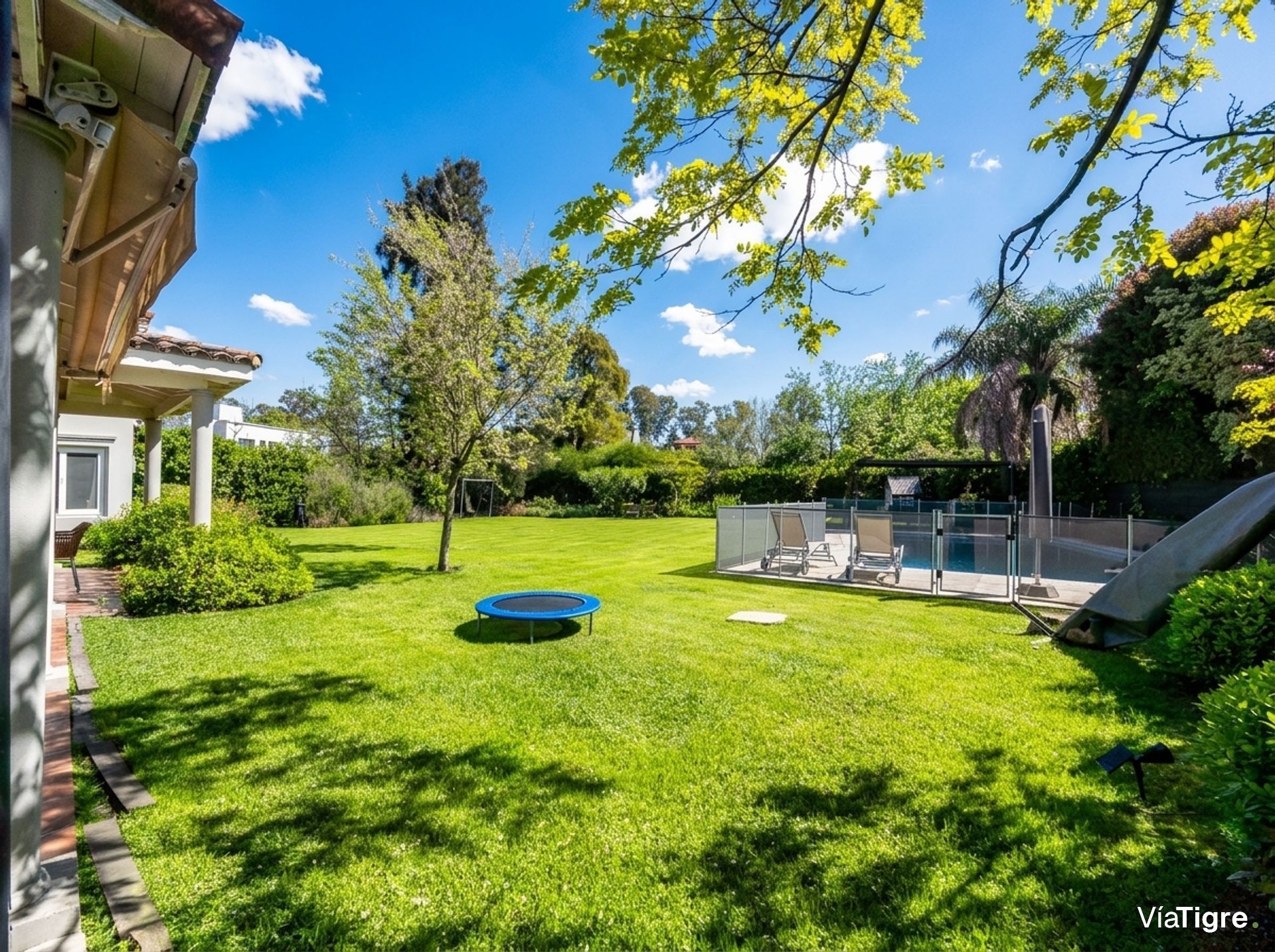 Venta casa en Laguna del Sol