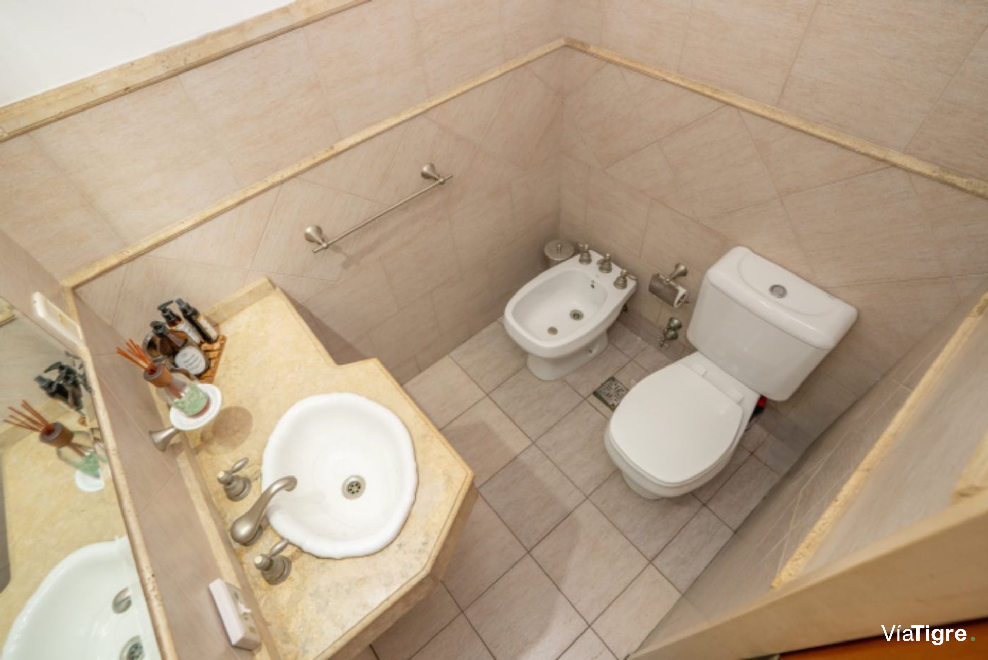 Casa 6 amb c/jardin y pileta en venta Olivos Golf
