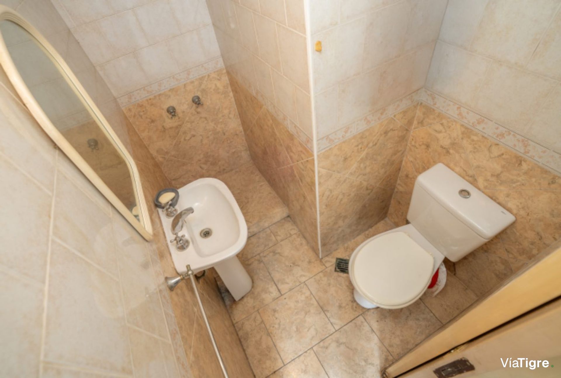Casa 6 amb c/jardin y pileta en venta Olivos Golf
